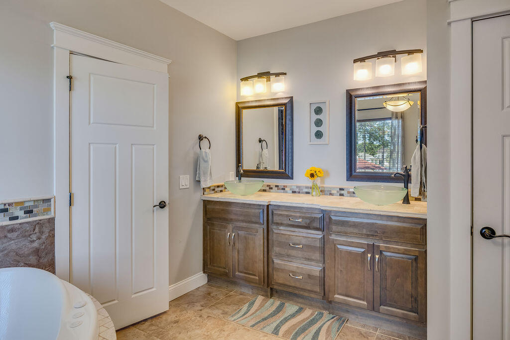 EMERALD BAY 1 A AMENDED - Residential
