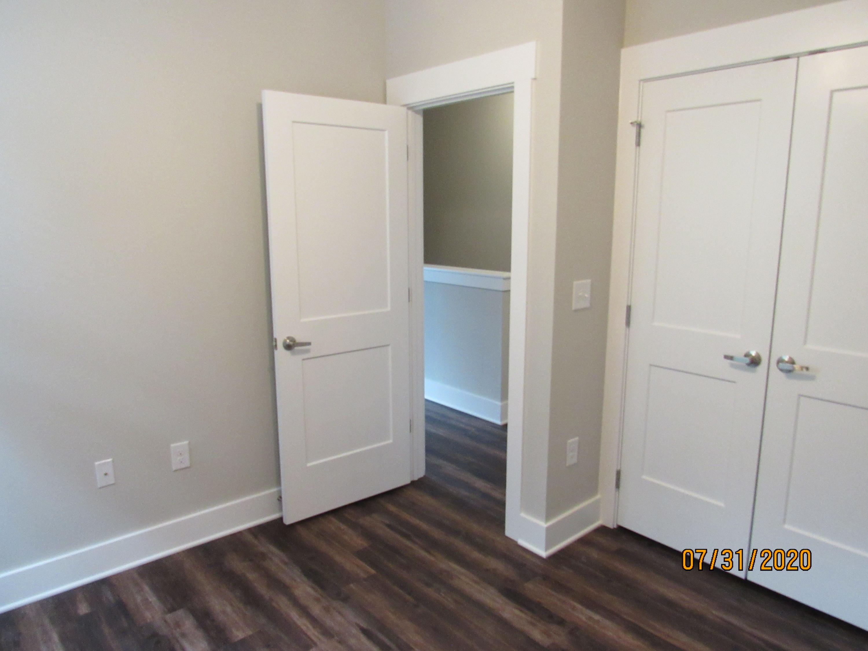 VERANDAS AT FREEPORT - Residential Lease