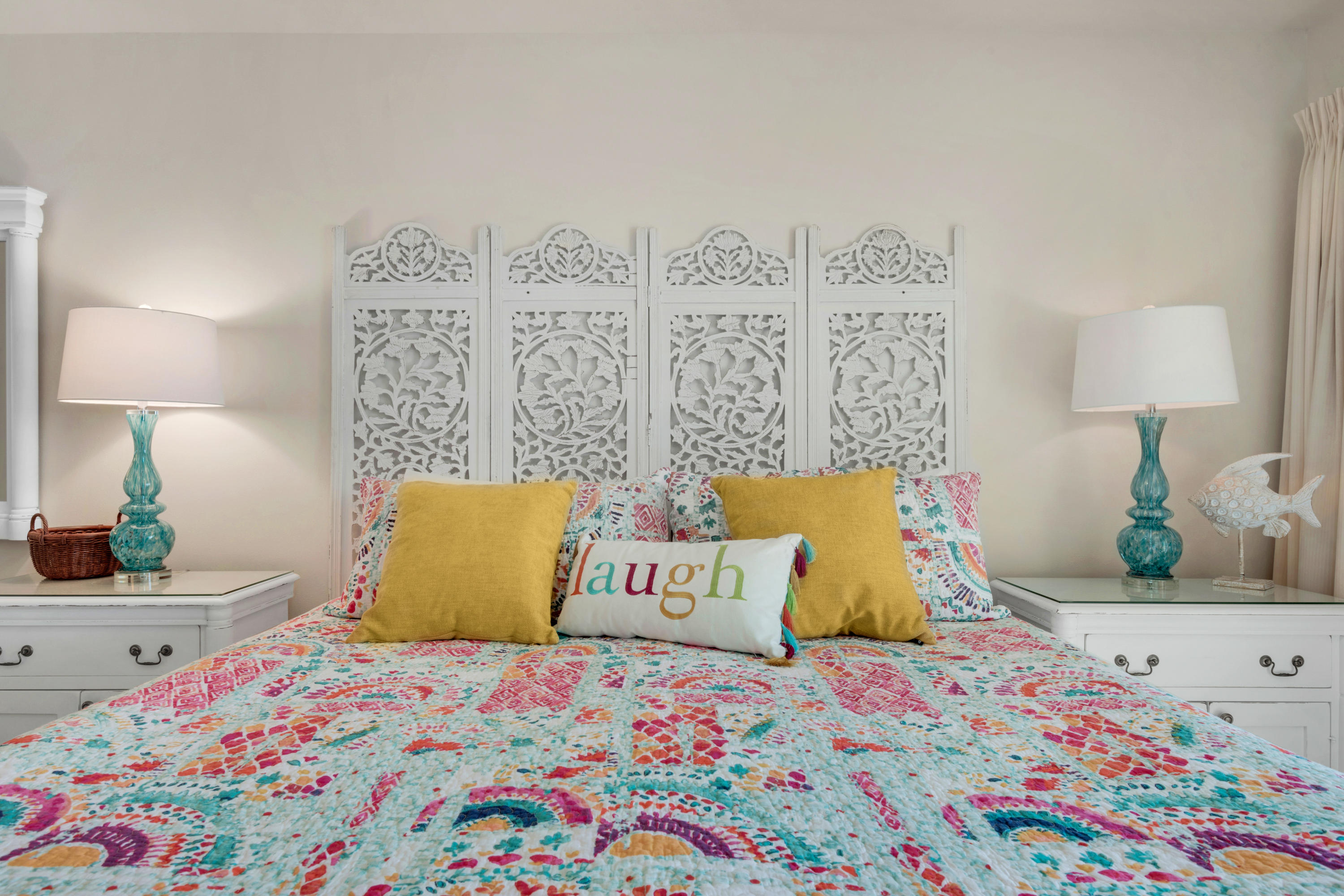 MARAVILLA CONDO - Residential