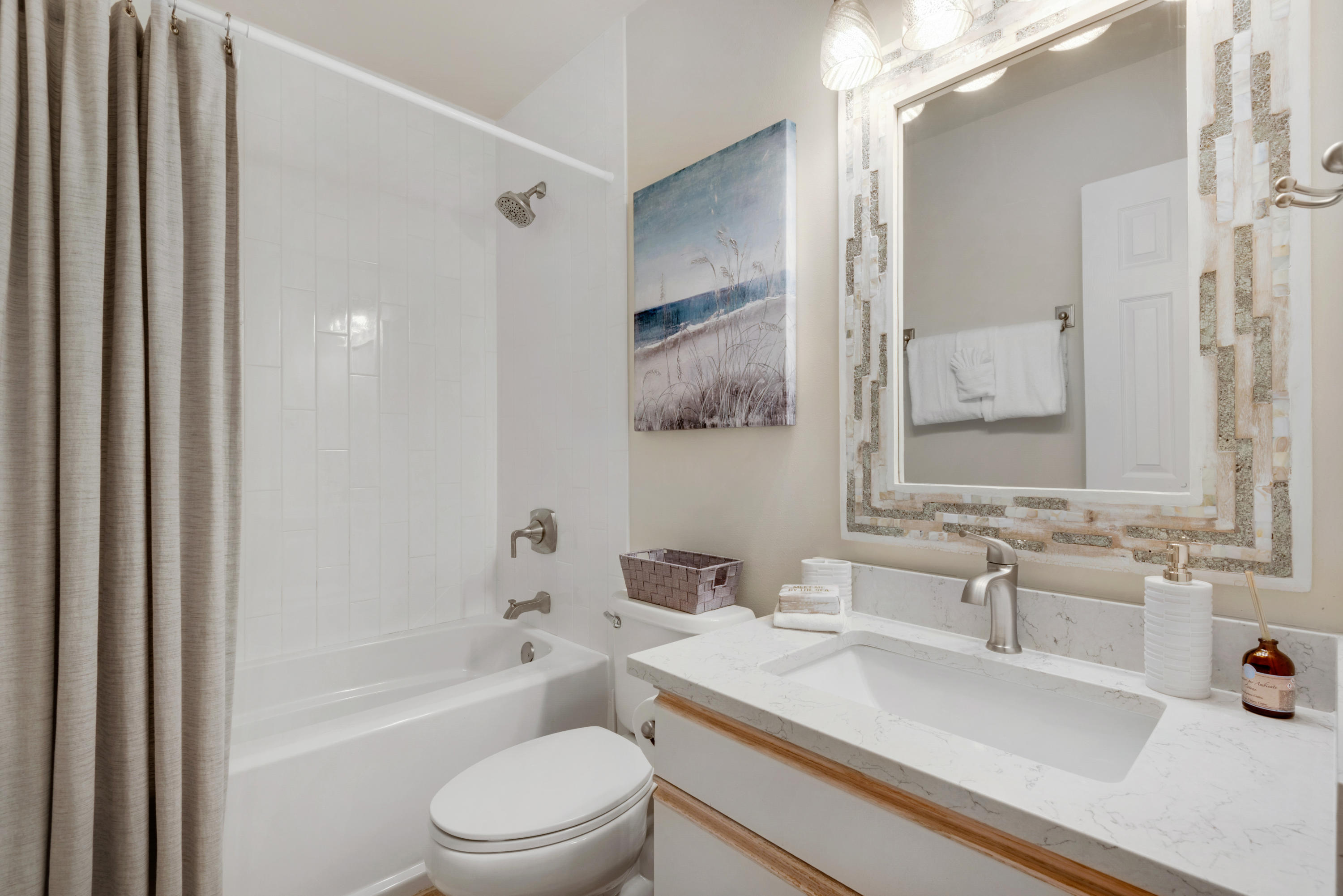 MARAVILLA CONDO - Residential