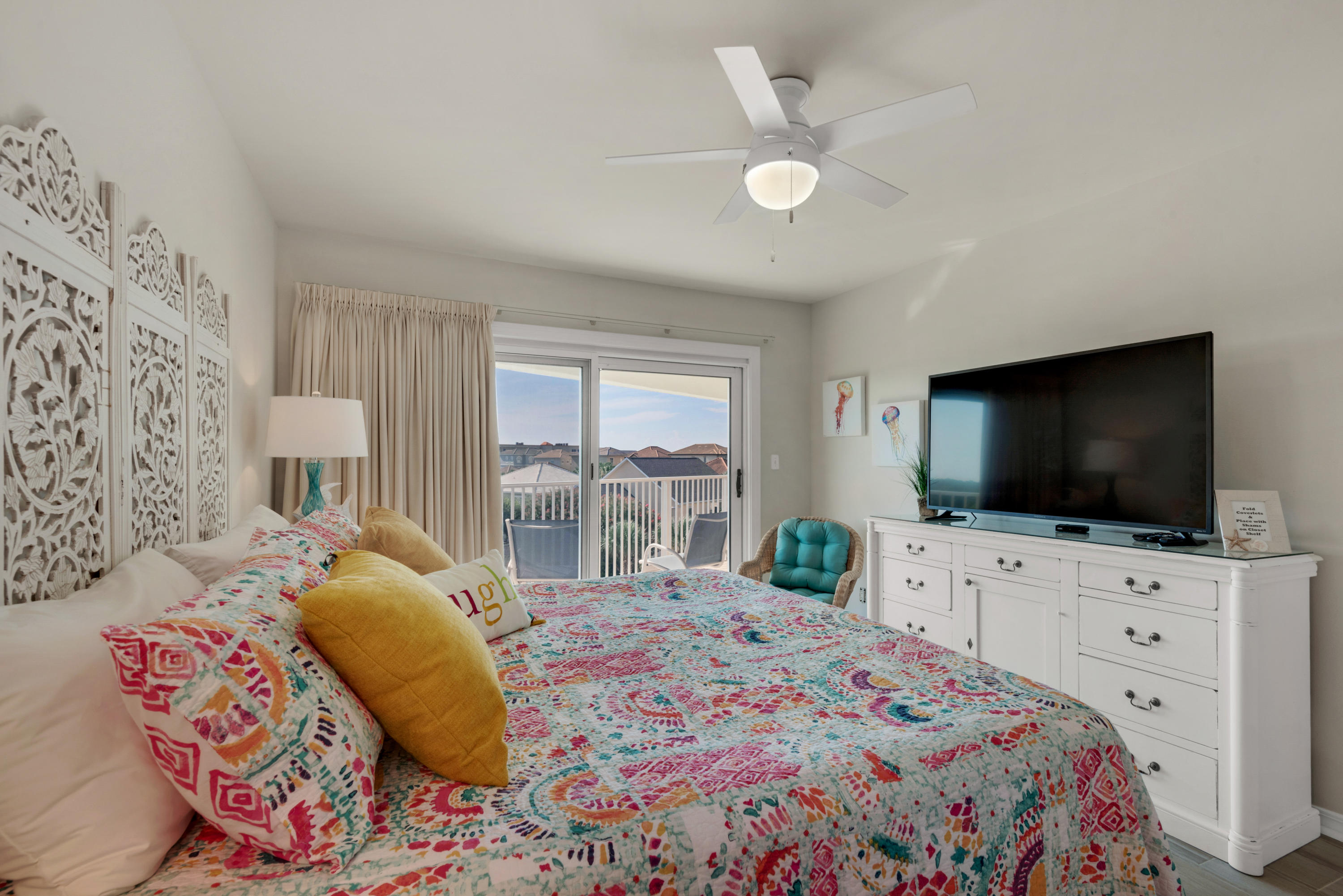 MARAVILLA CONDO - Residential
