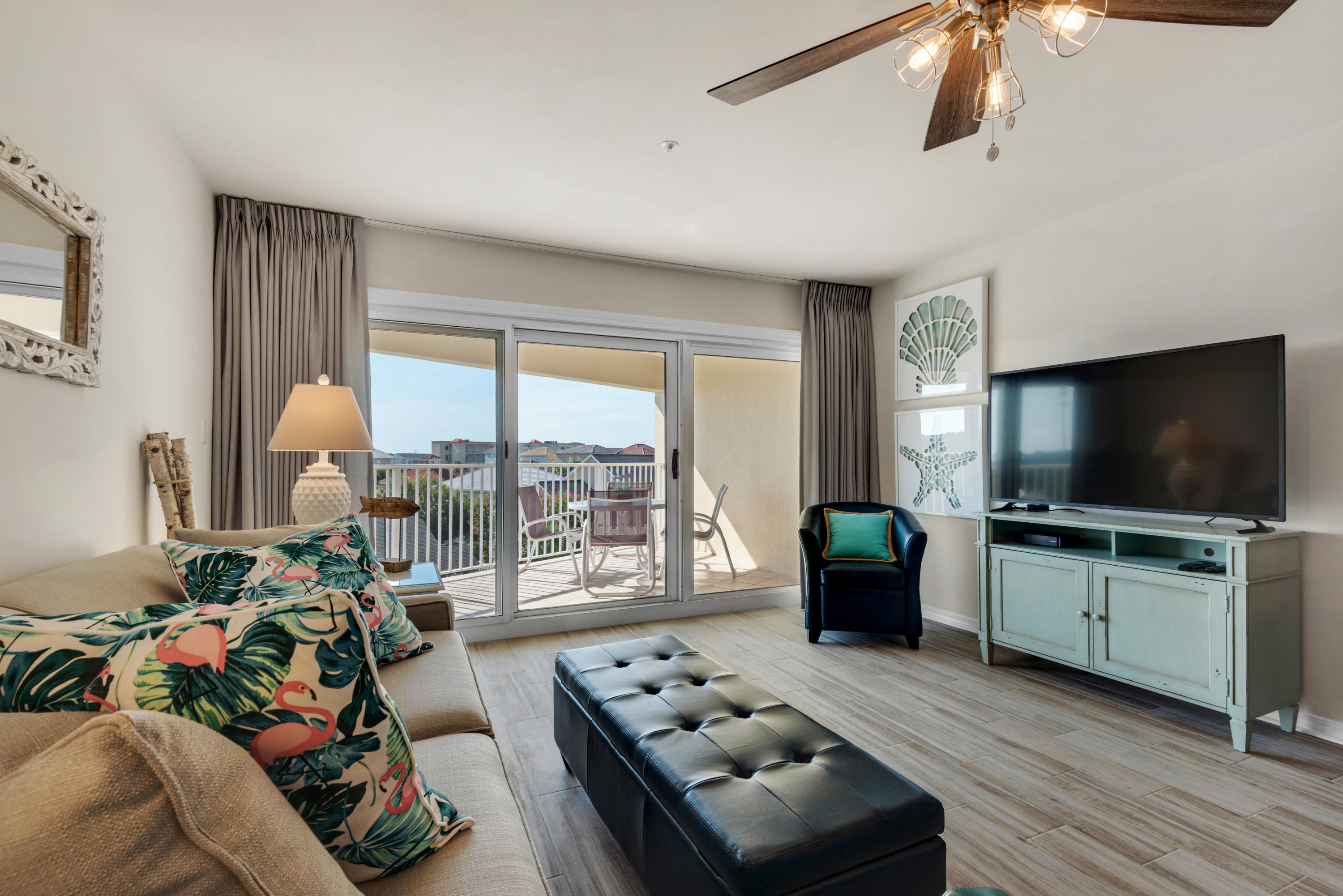 MARAVILLA CONDO - Residential