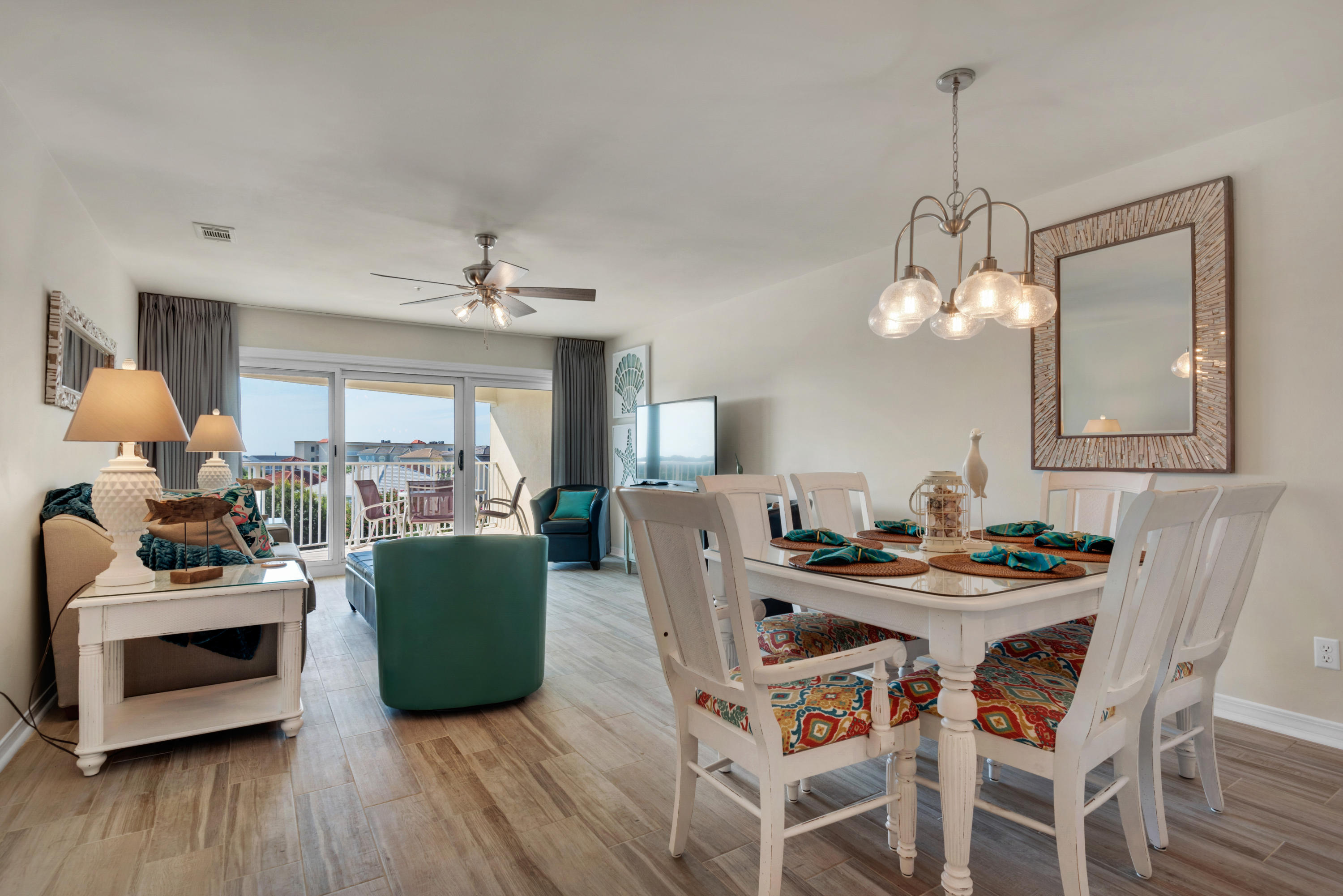 MARAVILLA CONDO - Residential