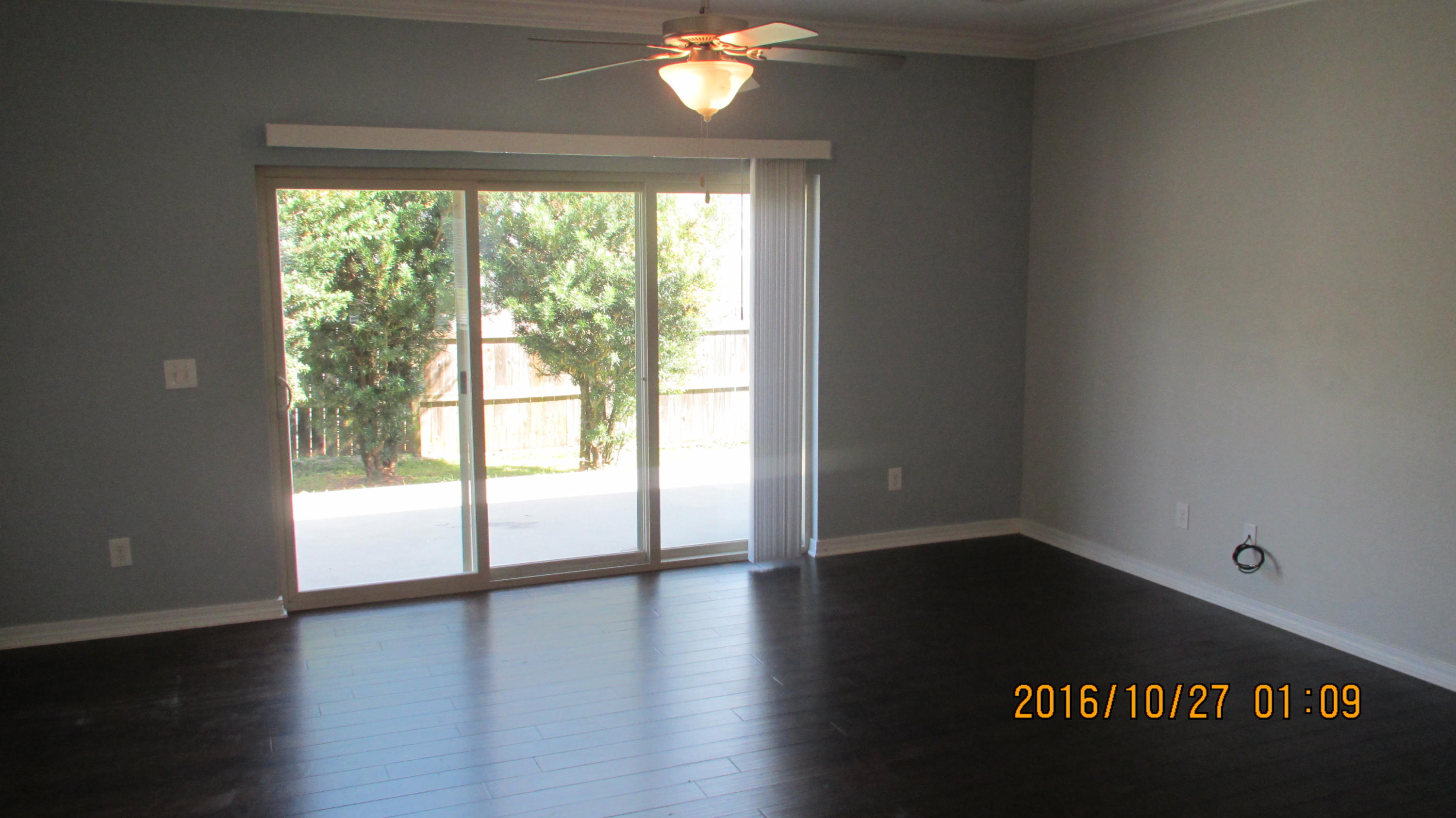 SOUNDSIDE MOORINGS - Residential Lease