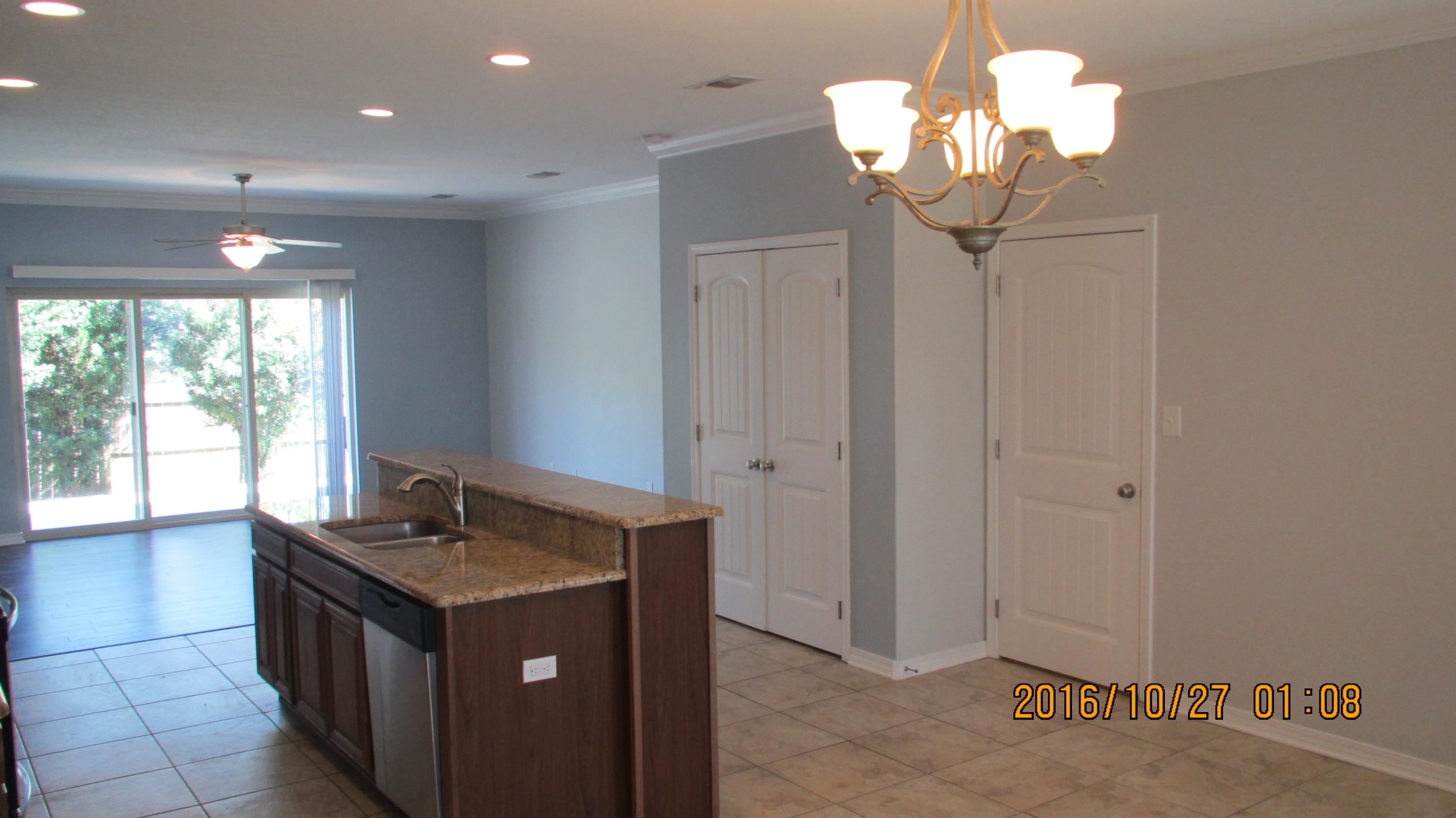 SOUNDSIDE MOORINGS - Residential Lease