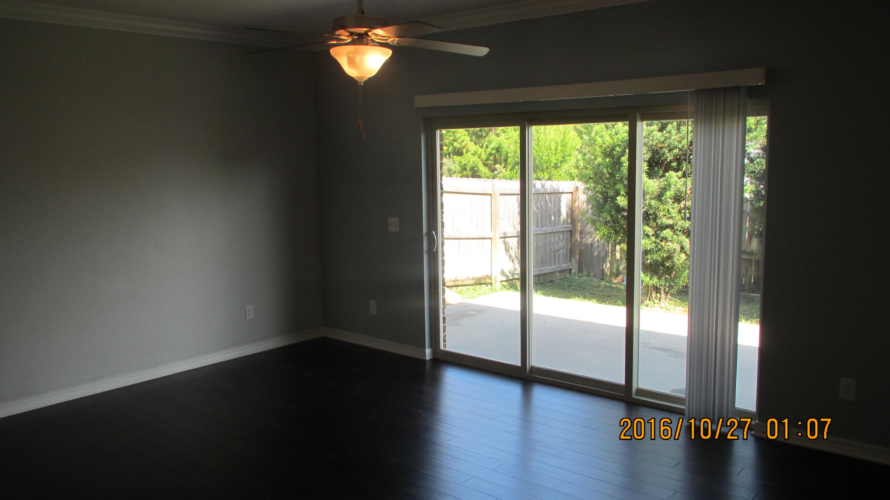 SOUNDSIDE MOORINGS - Residential Lease