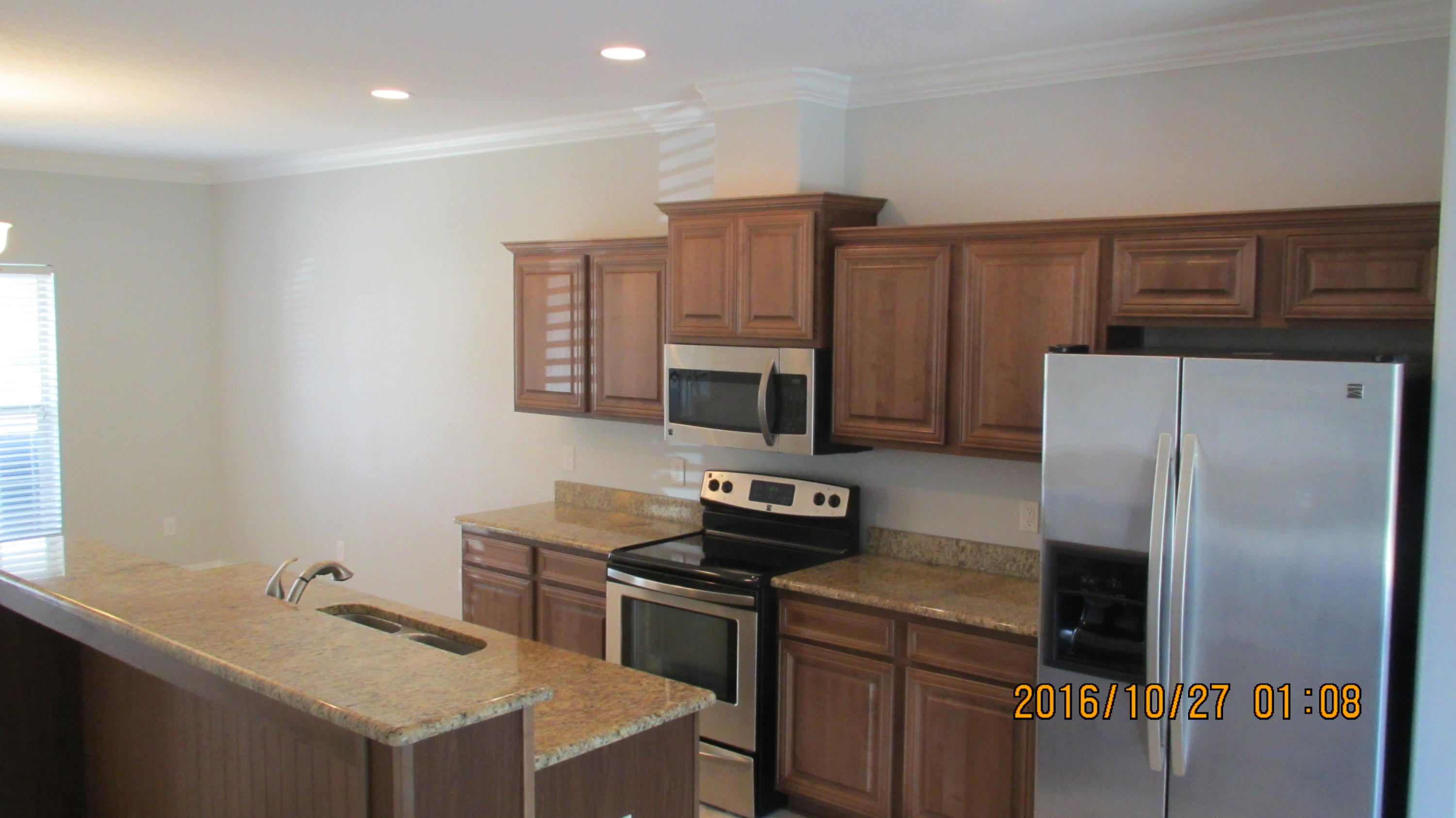 SOUNDSIDE MOORINGS - Residential Lease