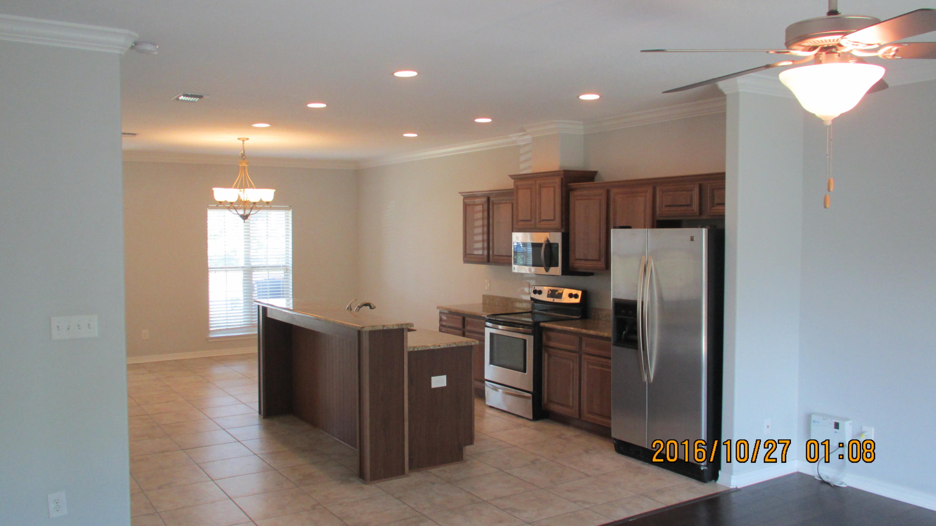 SOUNDSIDE MOORINGS - Residential Lease