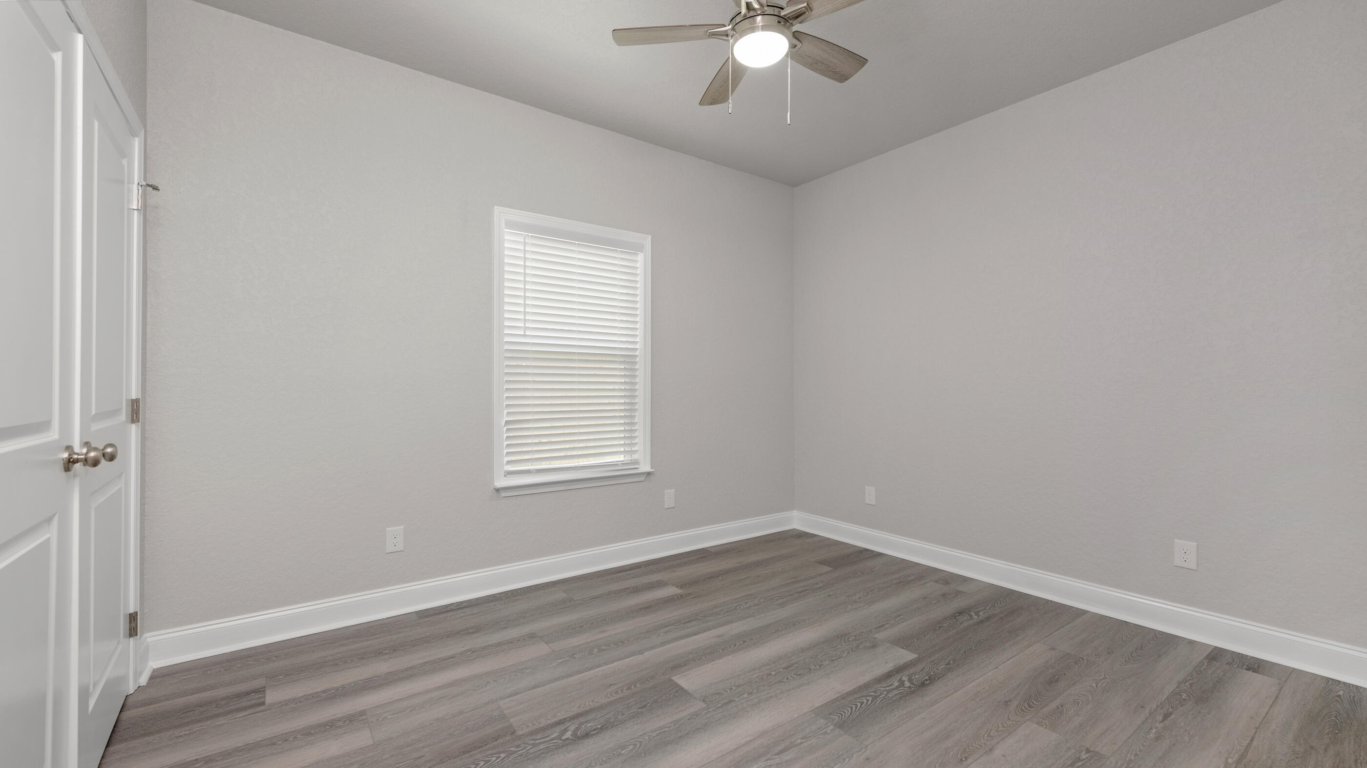 SEASHORE VILLAGE - Residential Lease