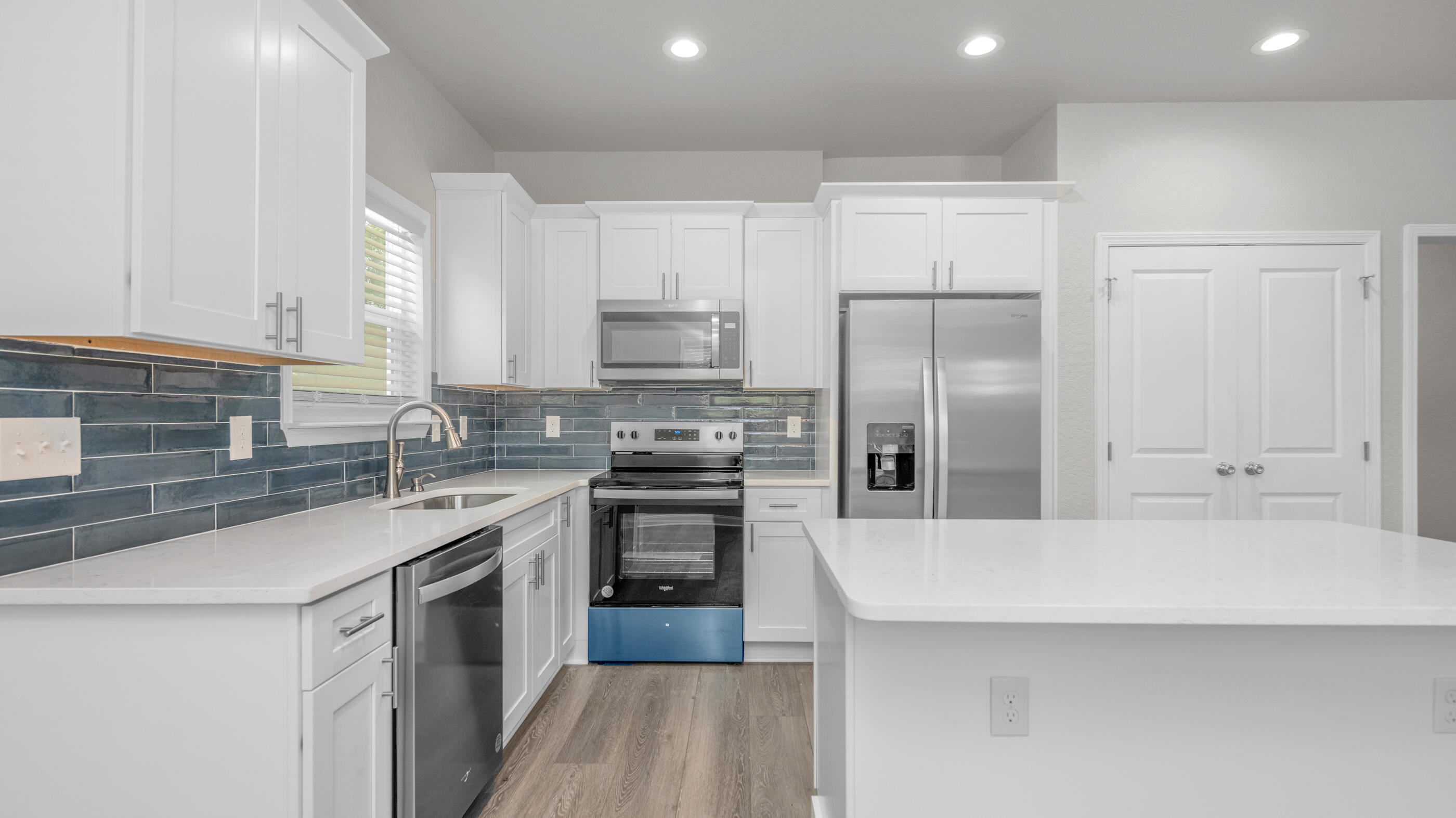 SEASHORE VILLAGE - Residential Lease