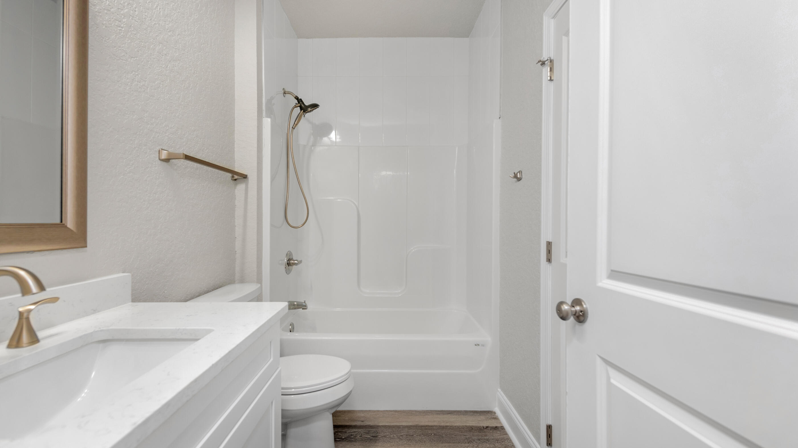 SEASHORE VILLAGE - Residential Lease