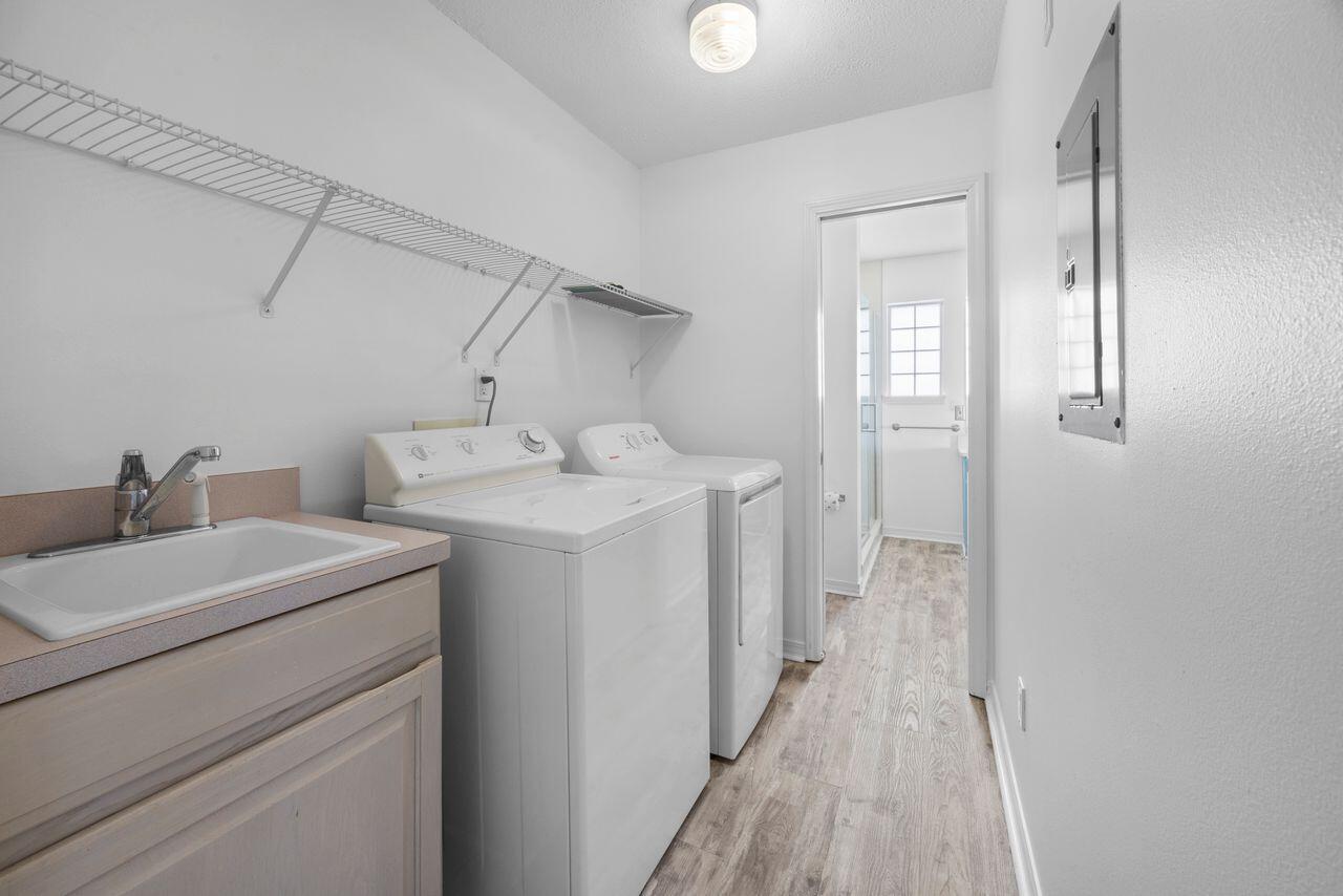 NONESUCH WAY - Residential