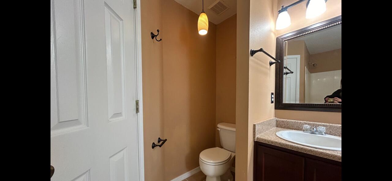 REDSTONE ESTATES - Residential Lease