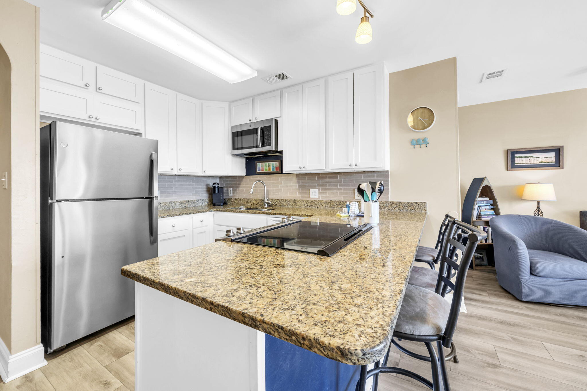 CAPISTRANO CONDO - Residential