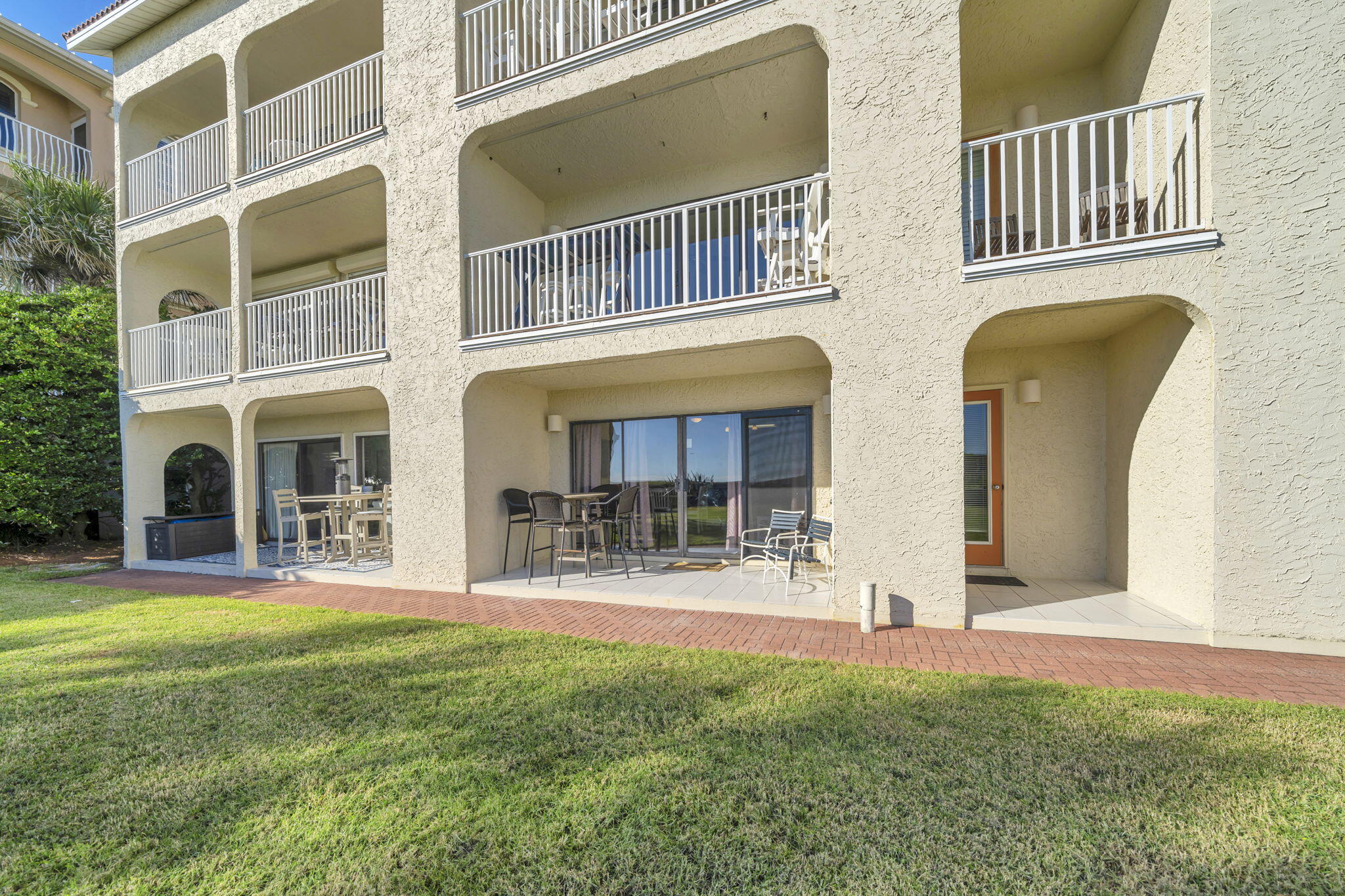 CAPISTRANO CONDO - Residential