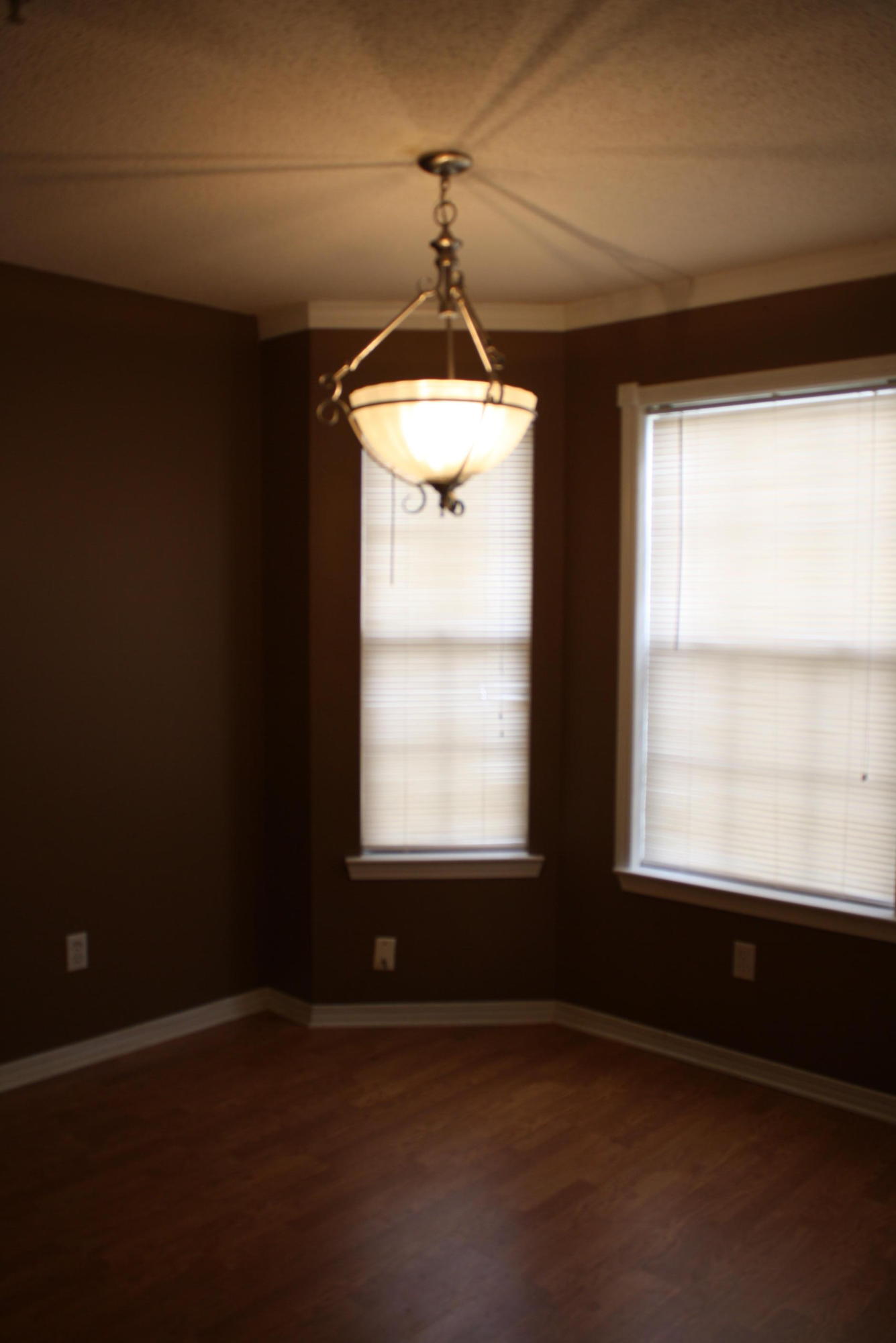 SOUTHWAY ESTATES 1ST ADDN - Residential Lease