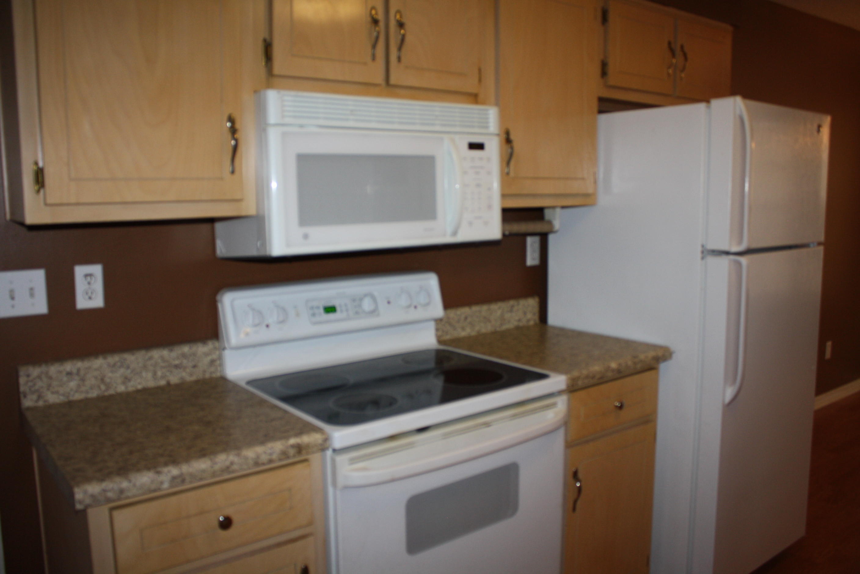 SOUTHWAY ESTATES 1ST ADDN - Residential Lease