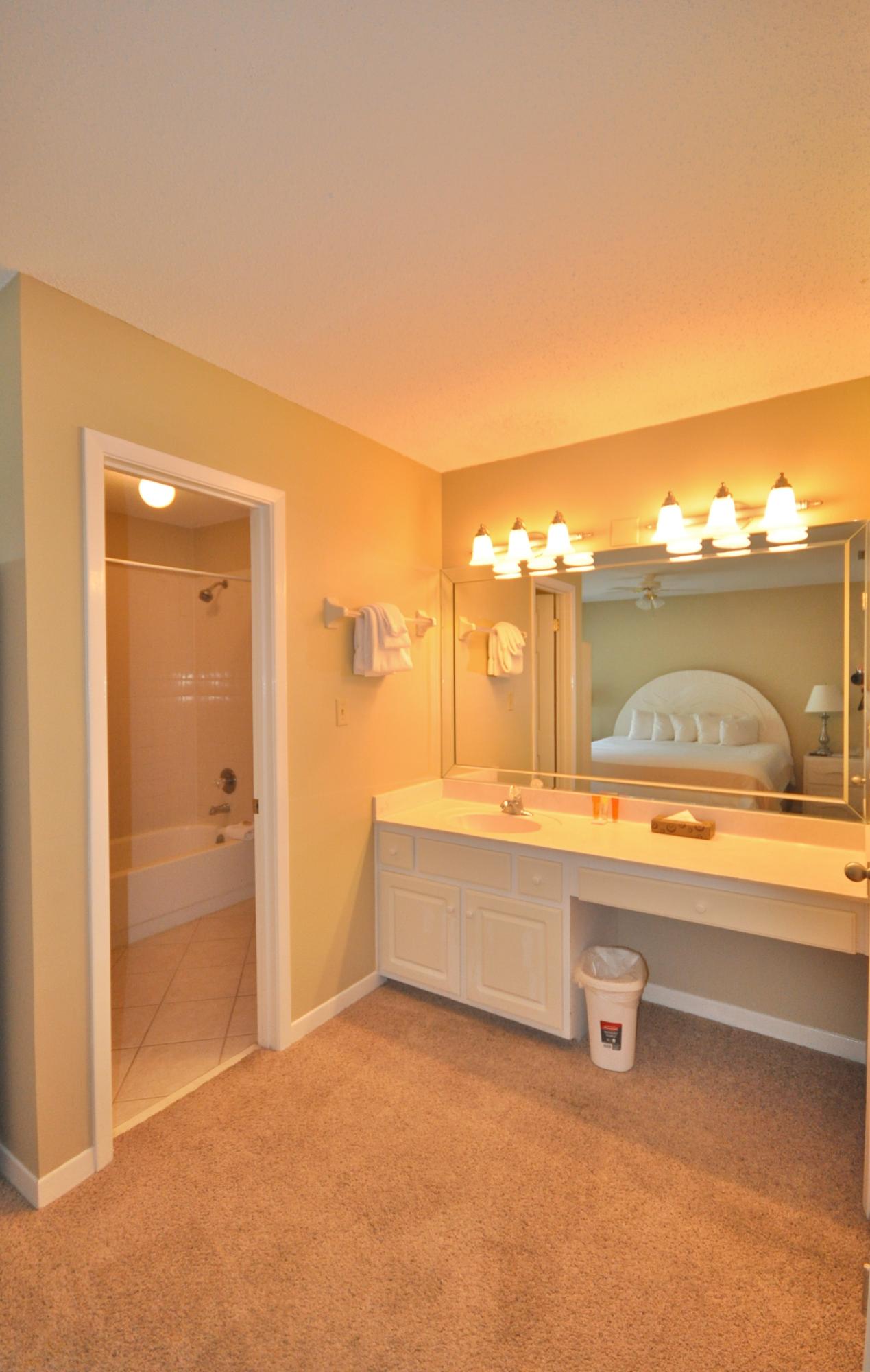 LINKSIDE VILLAGE UNIT 1 - Residential Lease