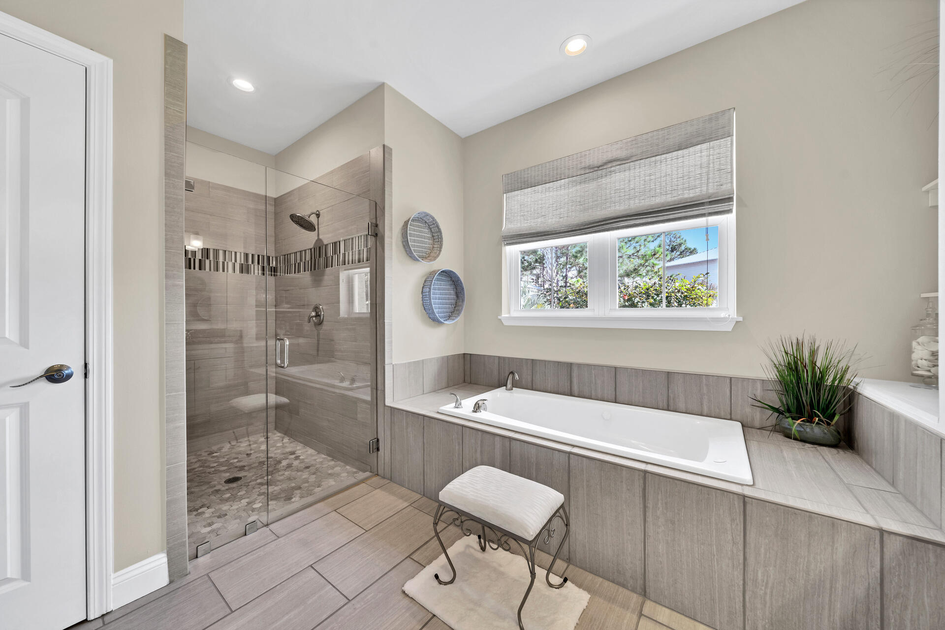 CYPRESS BREEZE PLANTATION - Residential