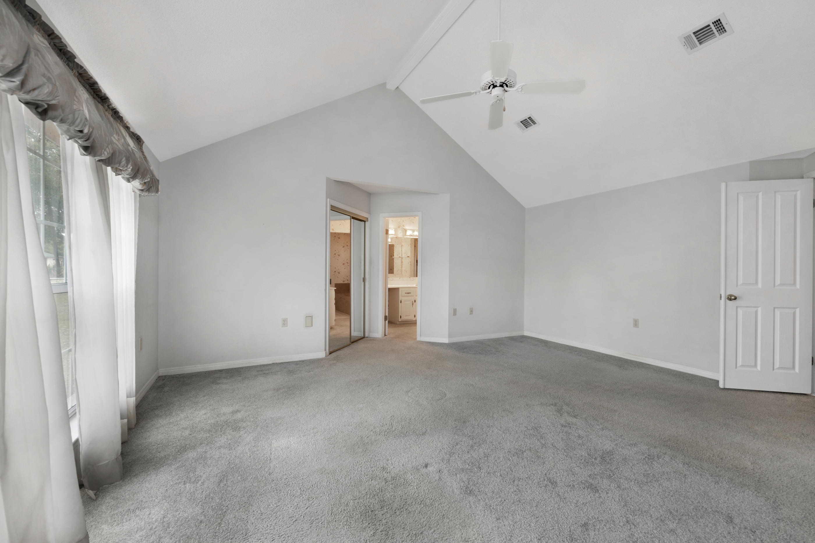 LAKE LORRAINE ESTATES - Residential