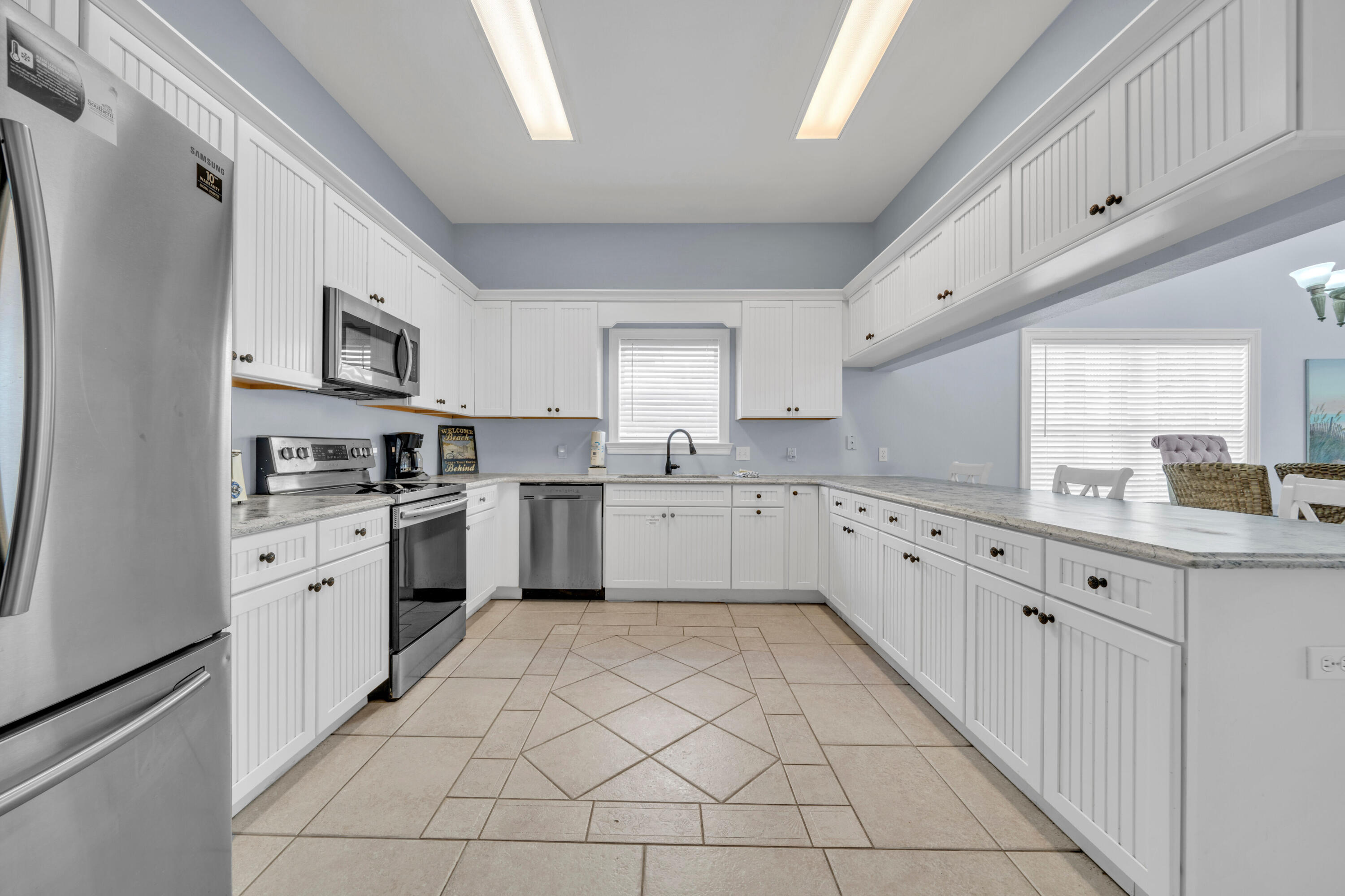 MARAVILLA SHORES - Residential
