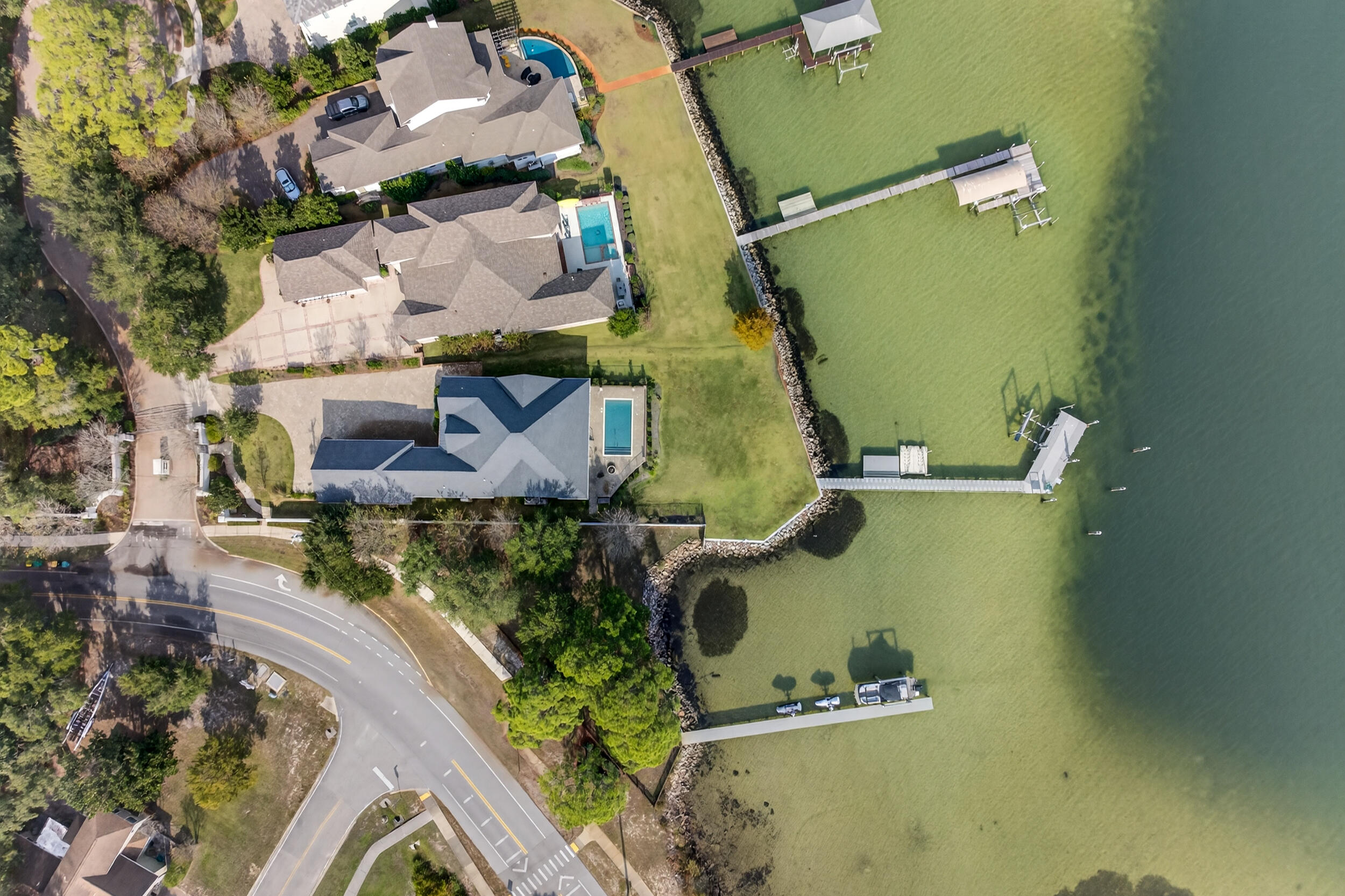 PEACOCKS POINT REPLAT - Residential