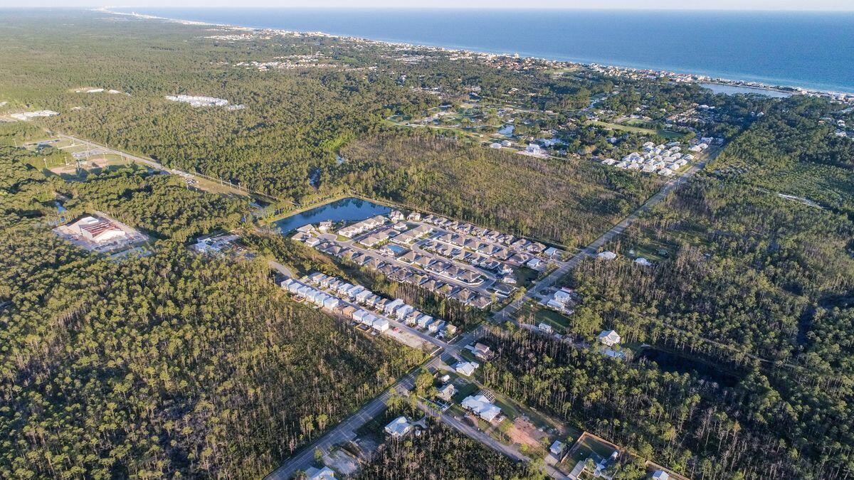 THOMPSON PLANTATION - Land