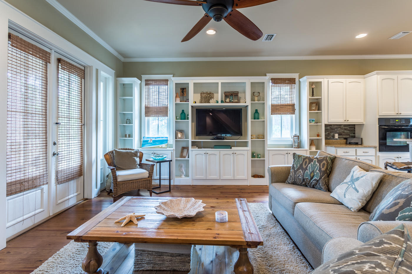 TREETOP VILLAGE - Residential Lease