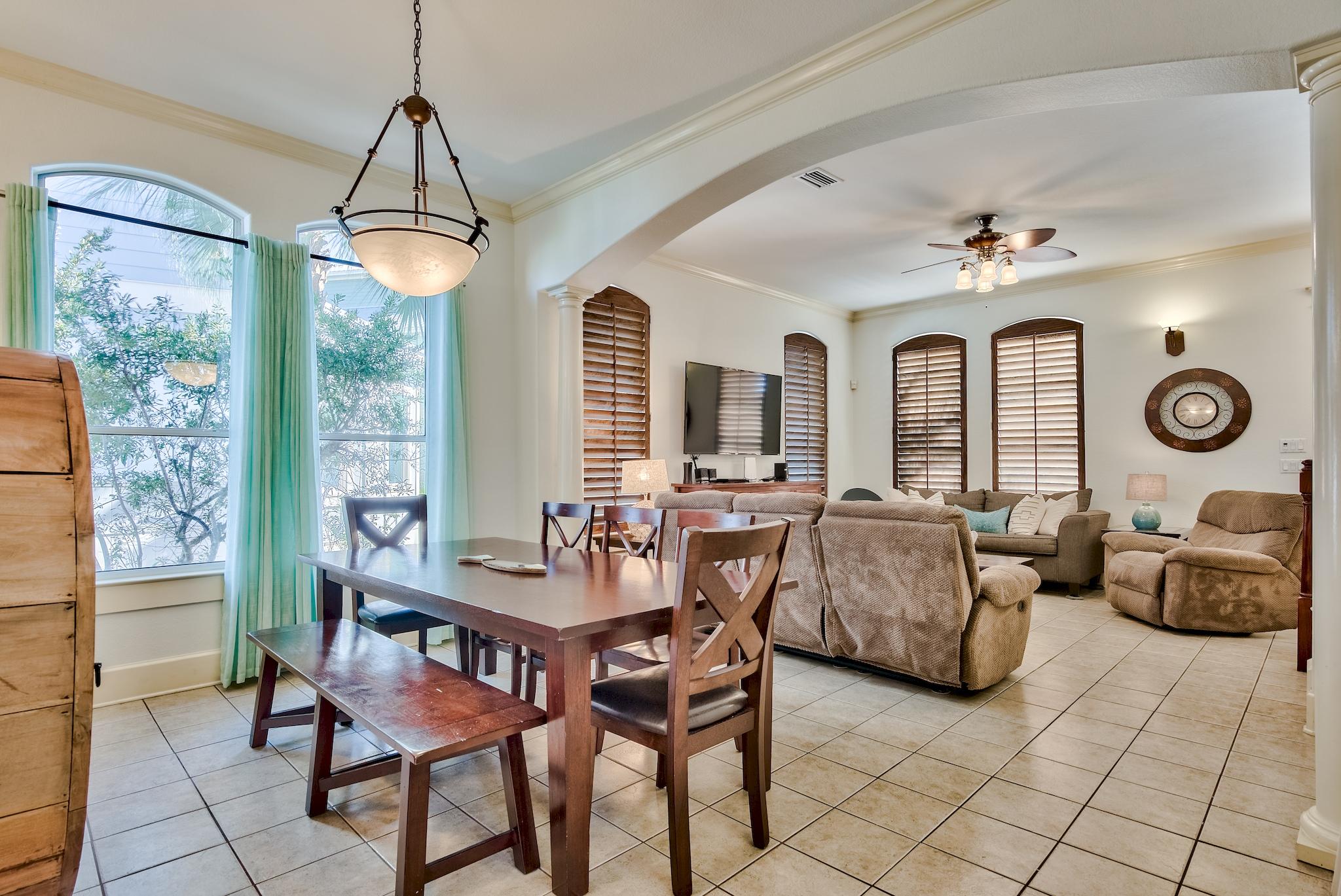 EMERALD WATERS VILLAGE - Residential