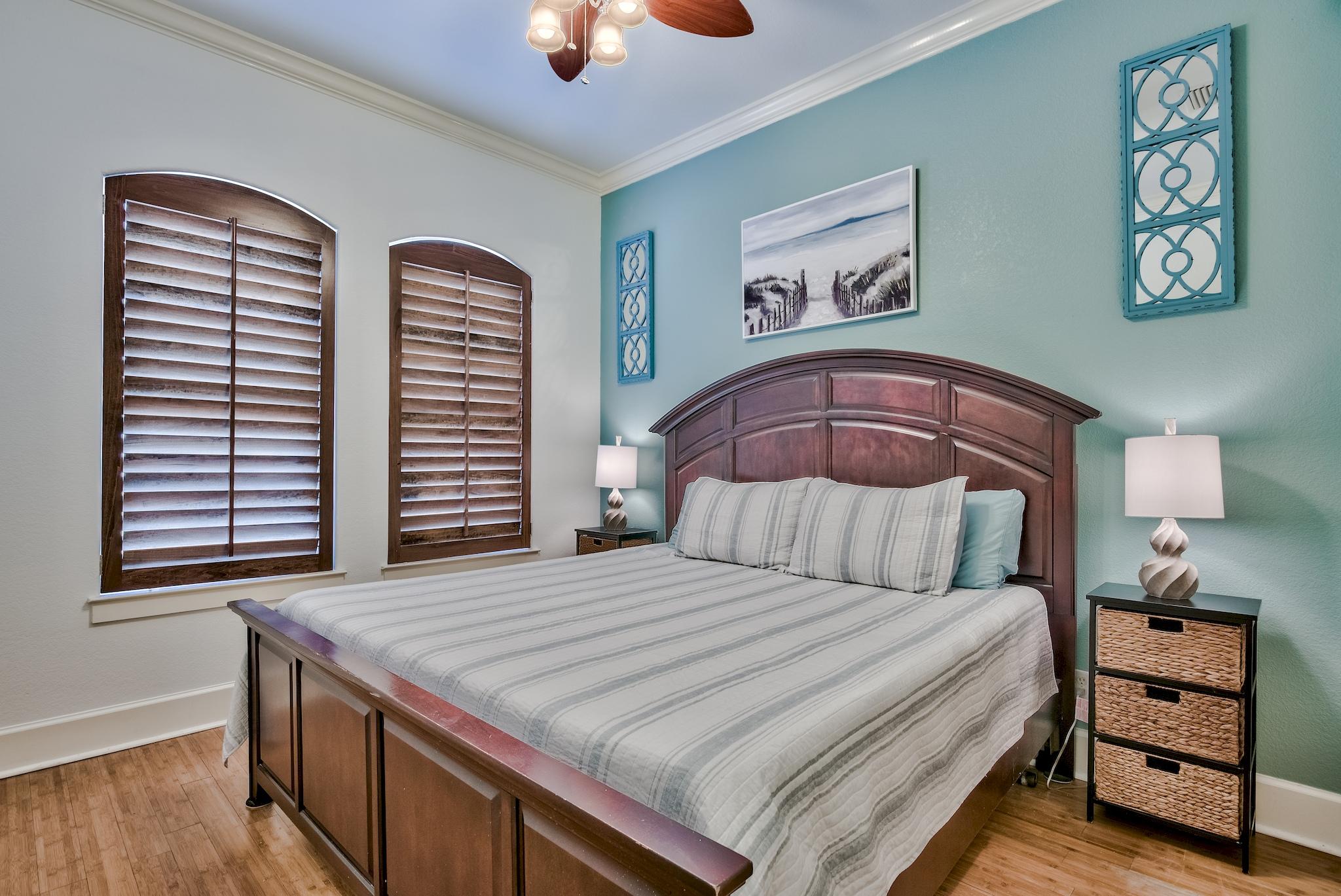 EMERALD WATERS VILLAGE - Residential