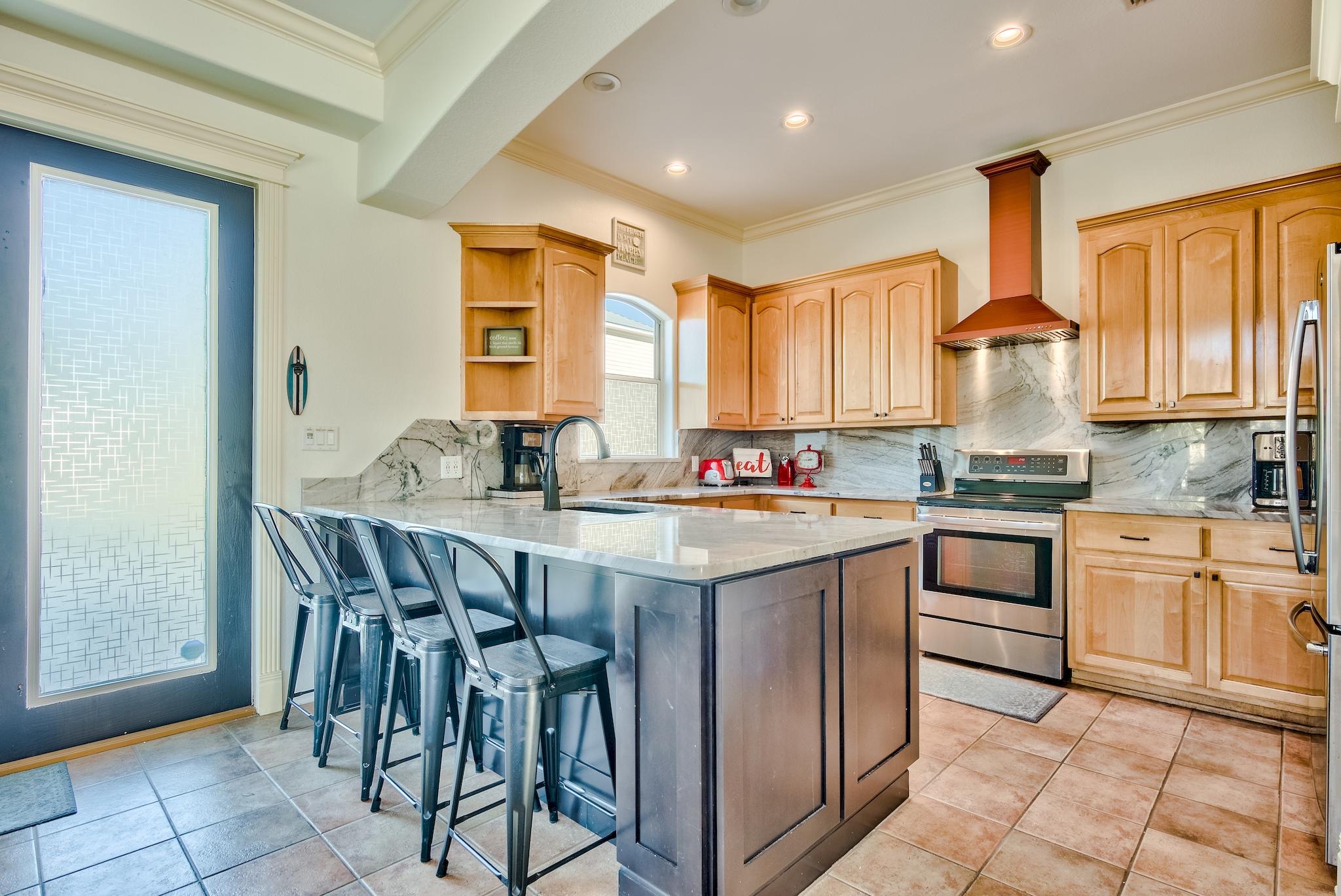 EMERALD WATERS VILLAGE - Residential