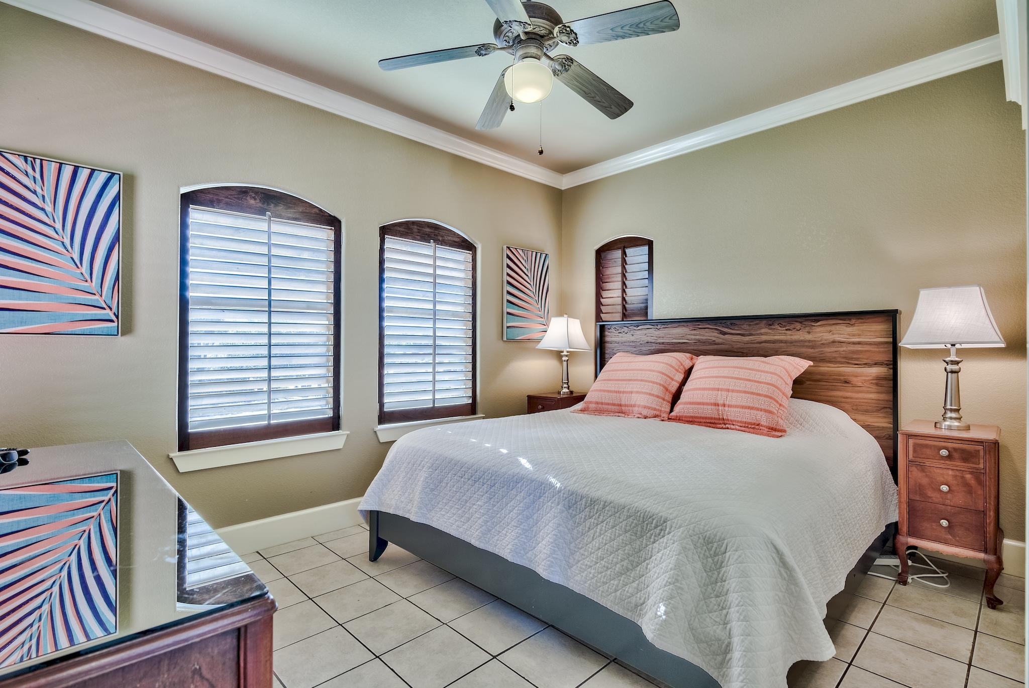 EMERALD WATERS VILLAGE - Residential