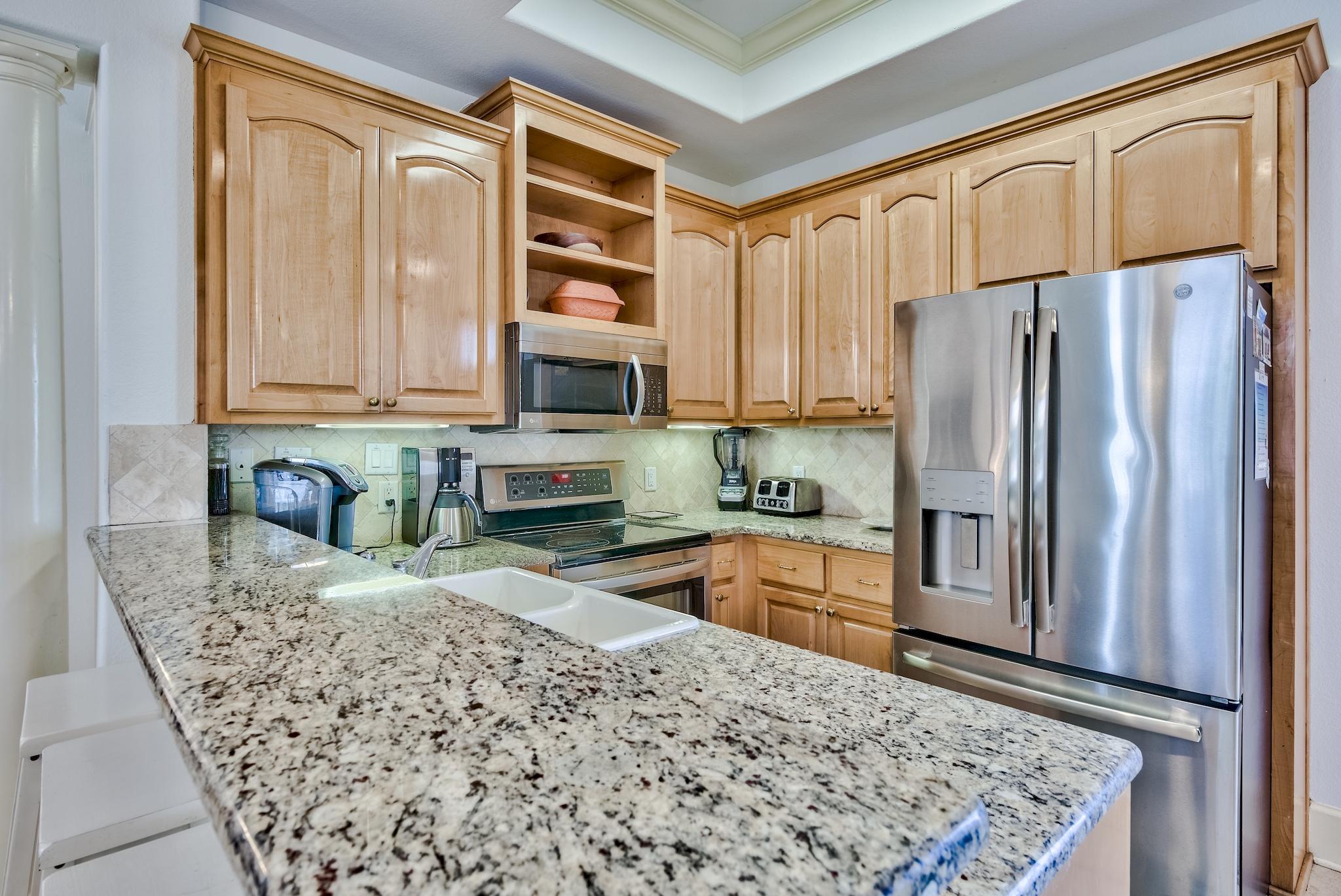 EMERALD WATERS VILLAGE - Residential