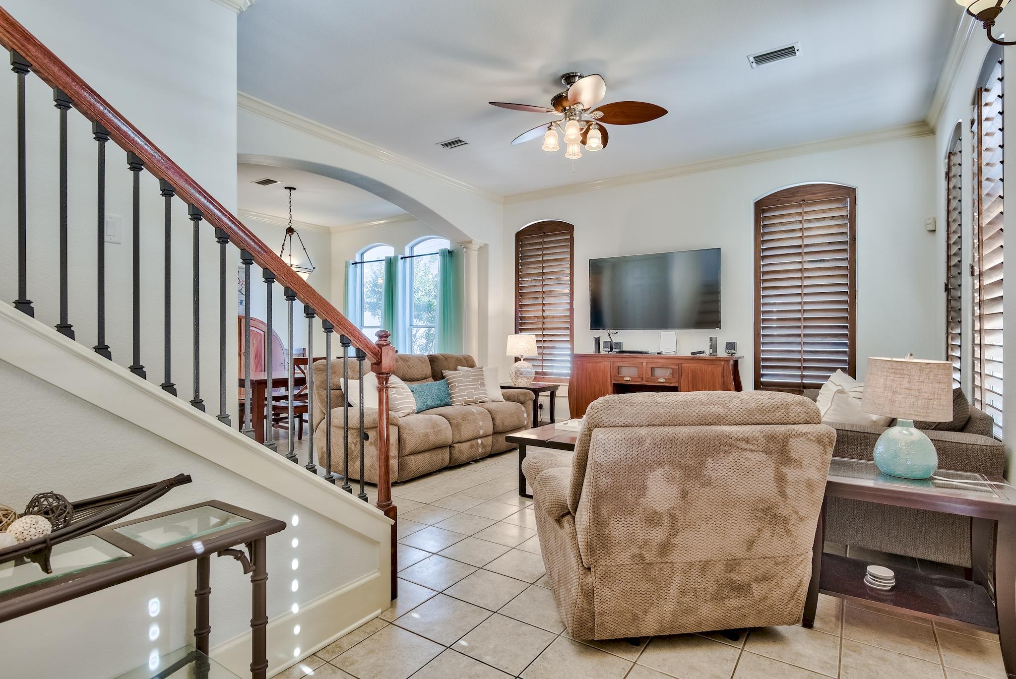 EMERALD WATERS VILLAGE - Residential