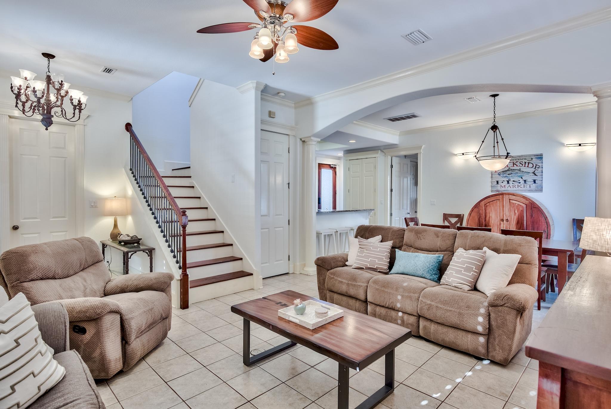 EMERALD WATERS VILLAGE - Residential