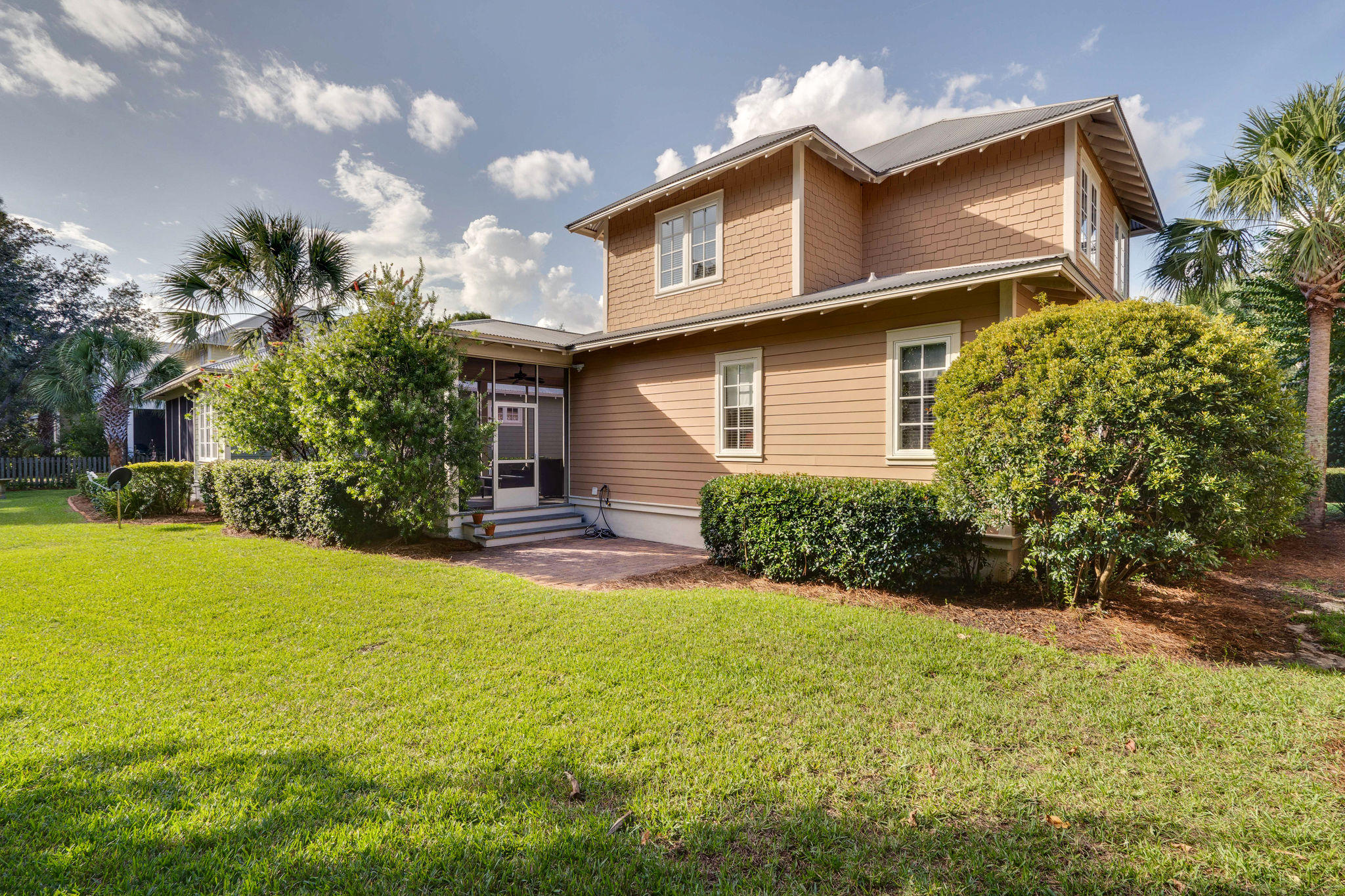 CARSON OAKS - Residential