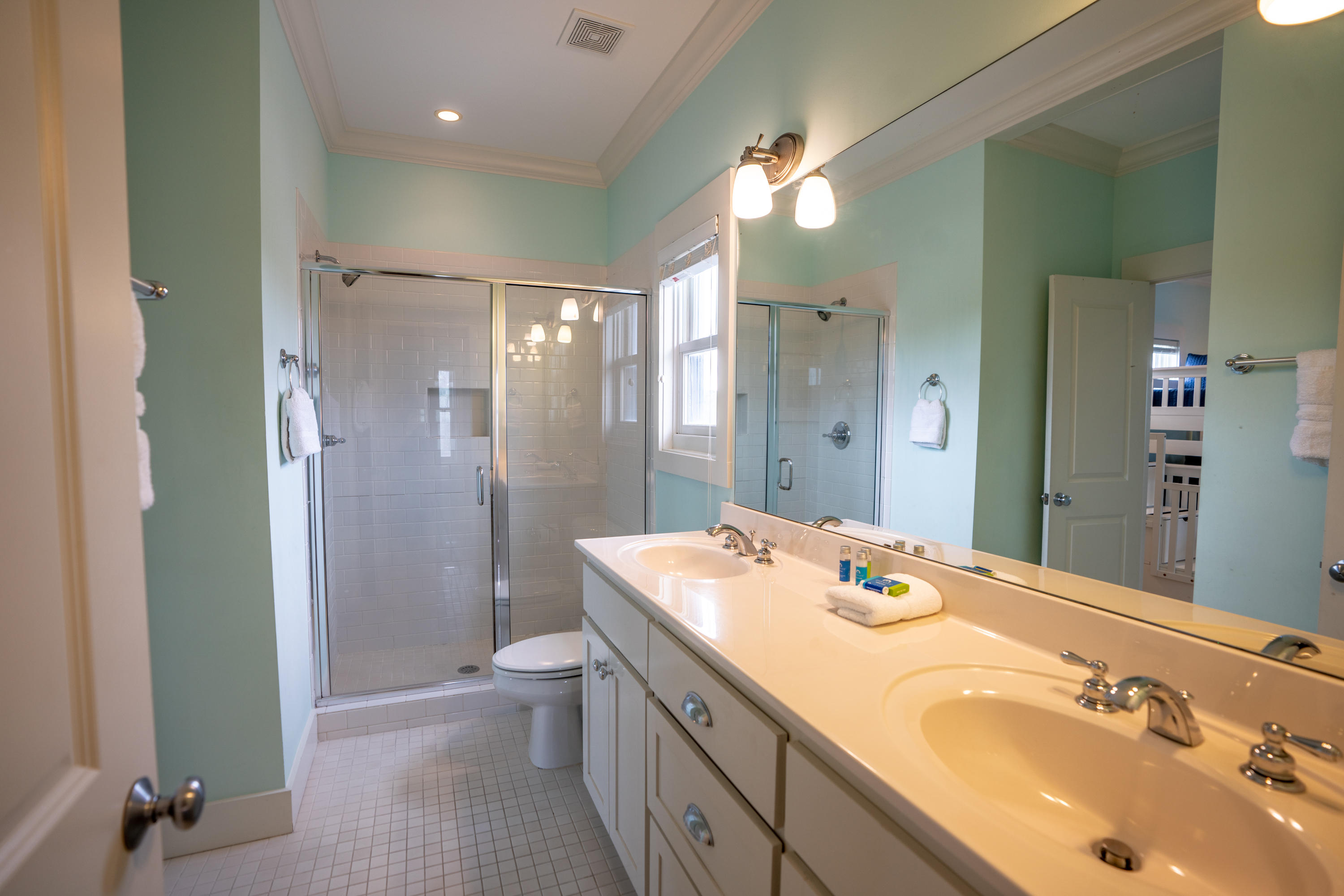 EASTERN LAKE S/D - Residential