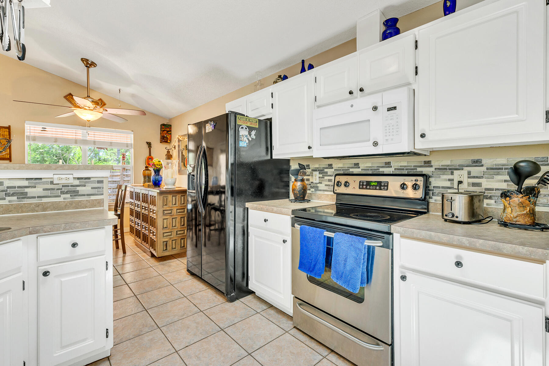 MACK BAYOU ESTATES - Residential