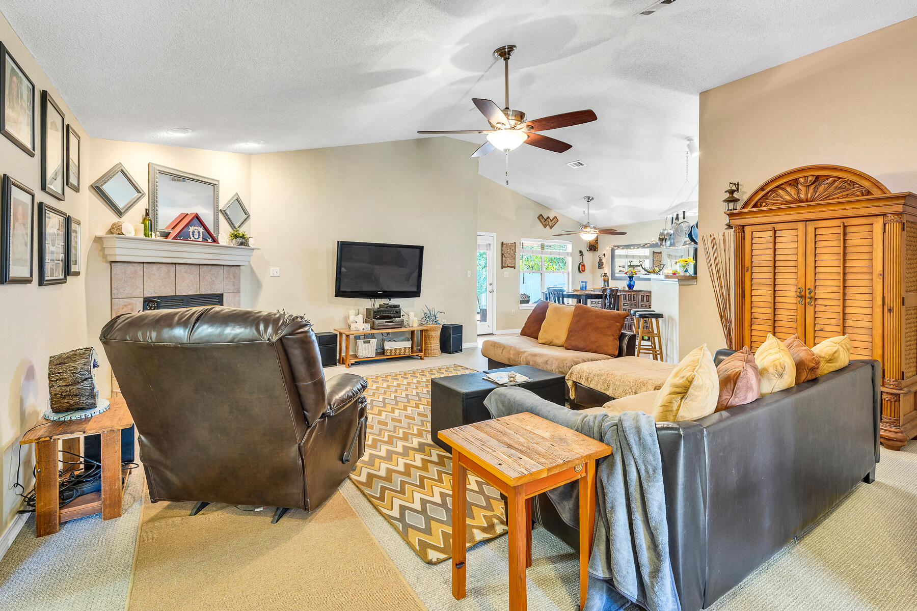 MACK BAYOU ESTATES - Residential