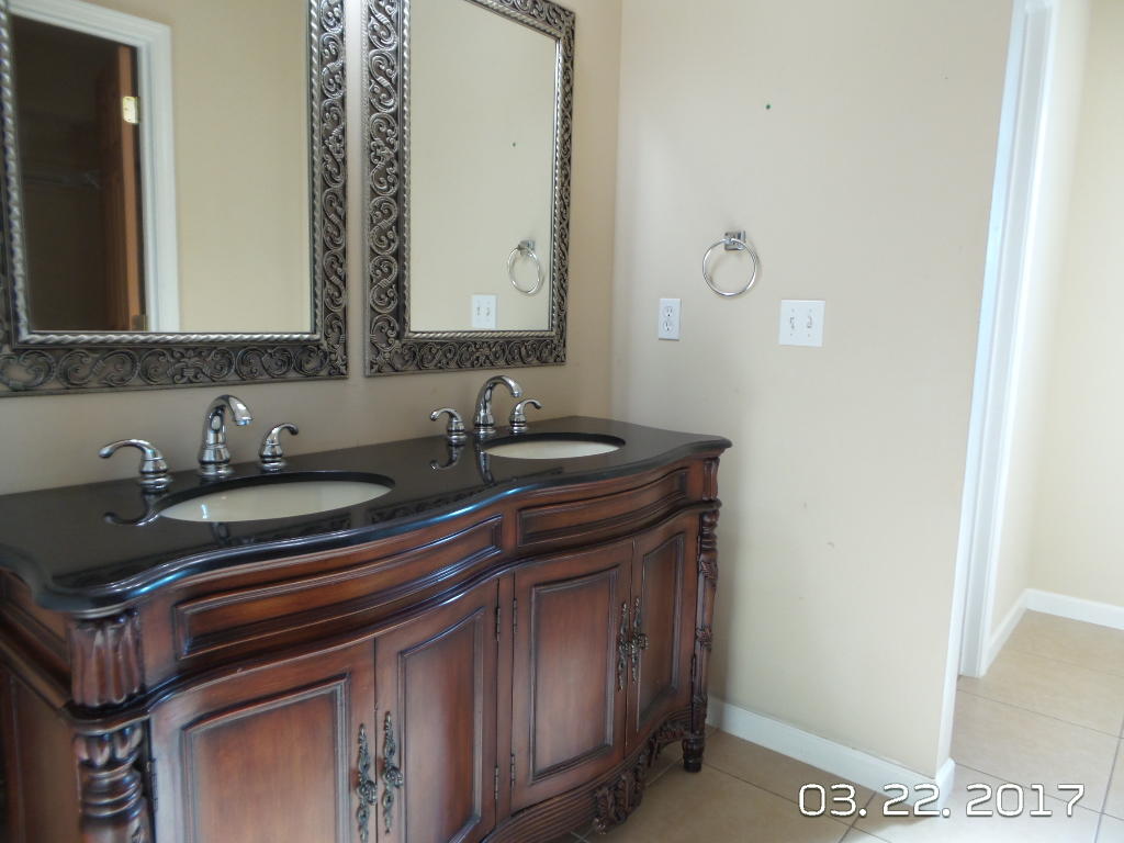 LEE FARMS PH II LOT 17 BLK B - Residential Lease