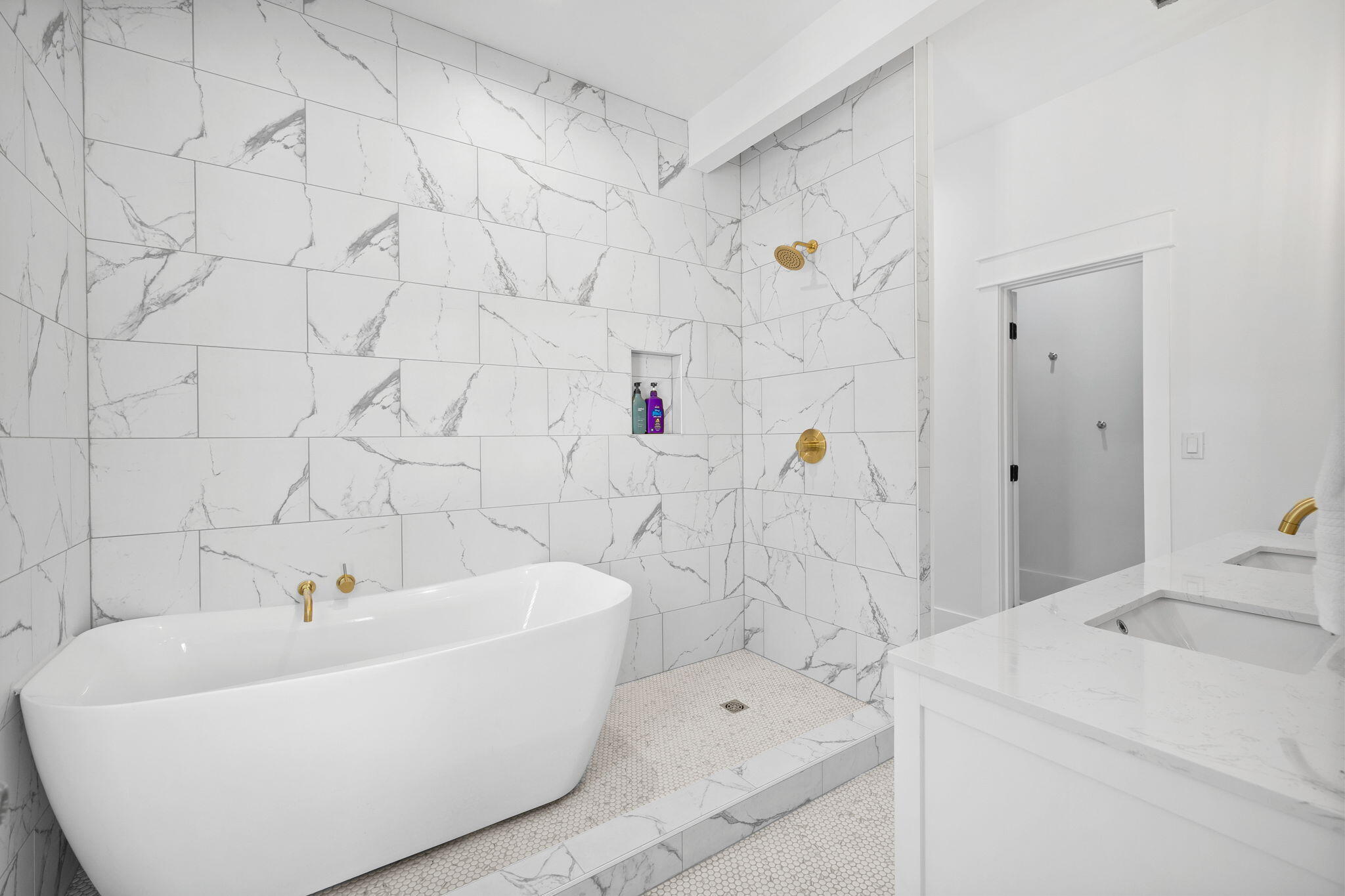SEAGROVE SHORES 4TH ADD - Residential