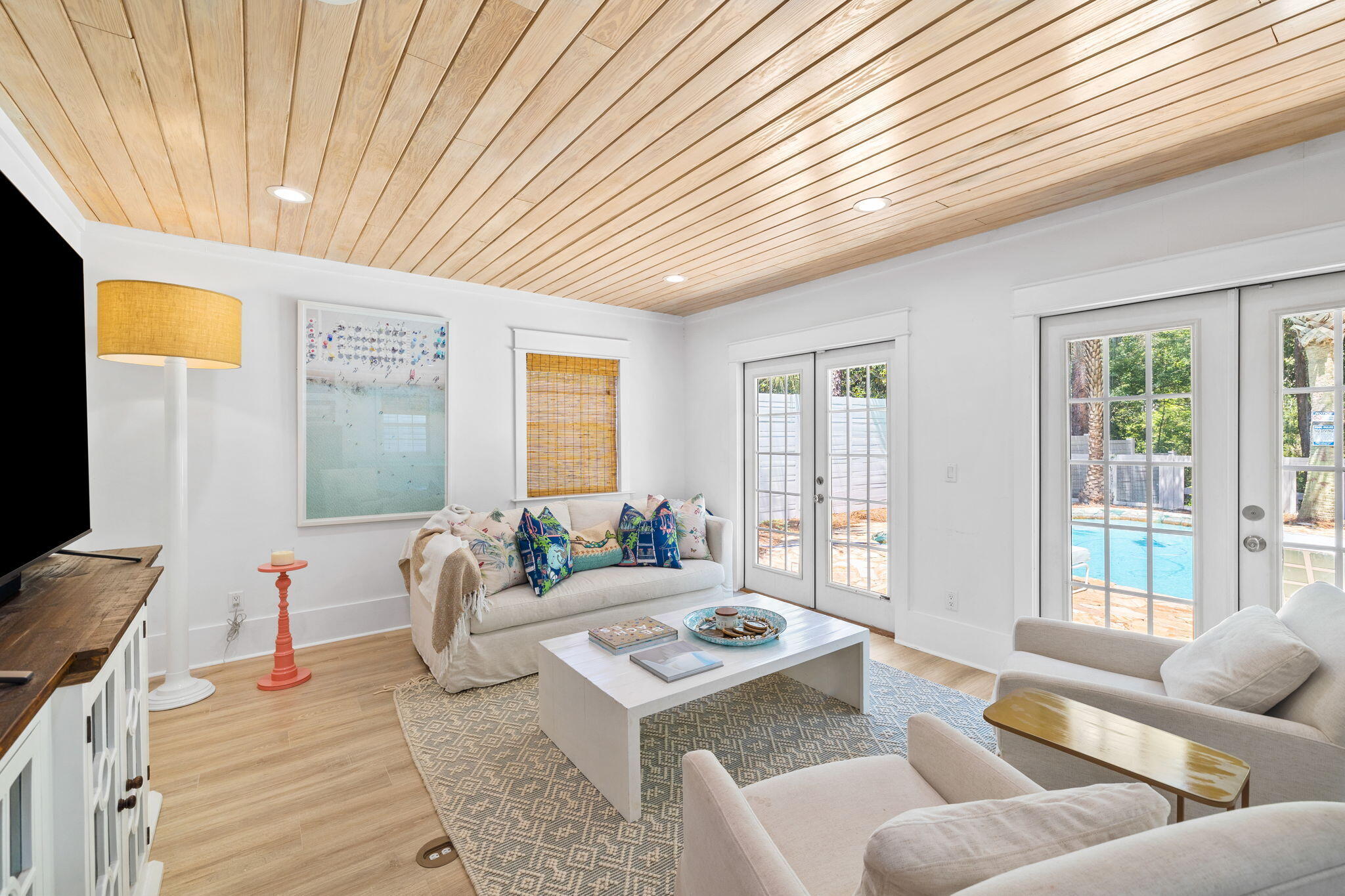 SEAGROVE SHORES 4TH ADD - Residential