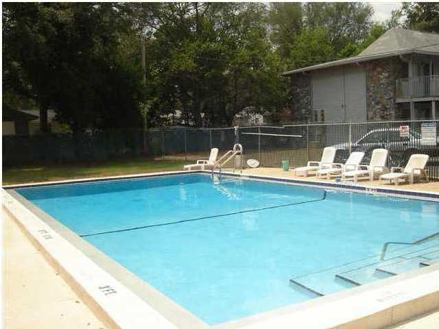 Very nice condo with community pool. Roomy unit onsite laundry facilities and picnic area with grill. Walking distance to Northwest Florida State College. Water, sewer, and garbage included. Smoking and pets are not authorized.