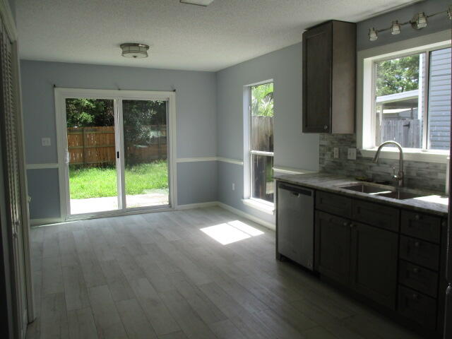 SANDY RIDGE ESTATES - Residential Lease