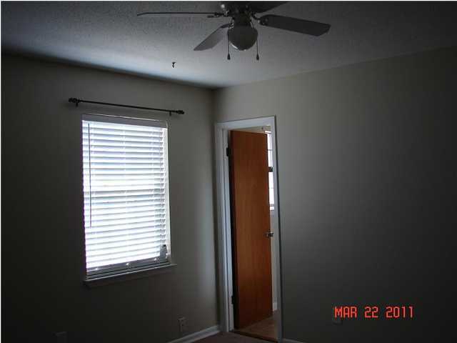 UNRECORDED SUBDIVISION - Residential Lease