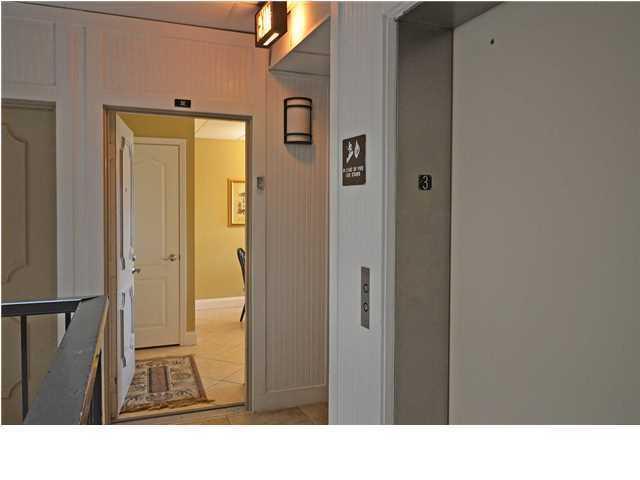 SUN KING TOWERS PH 1 - Residential
