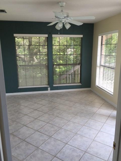 CRESCENT SHORES - Residential Lease