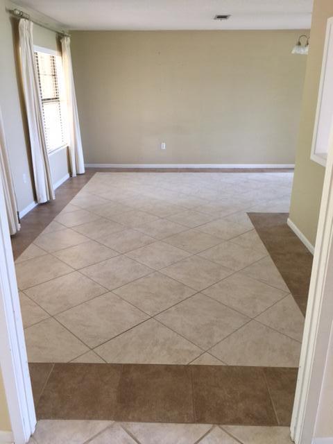 CRESCENT SHORES - Residential Lease