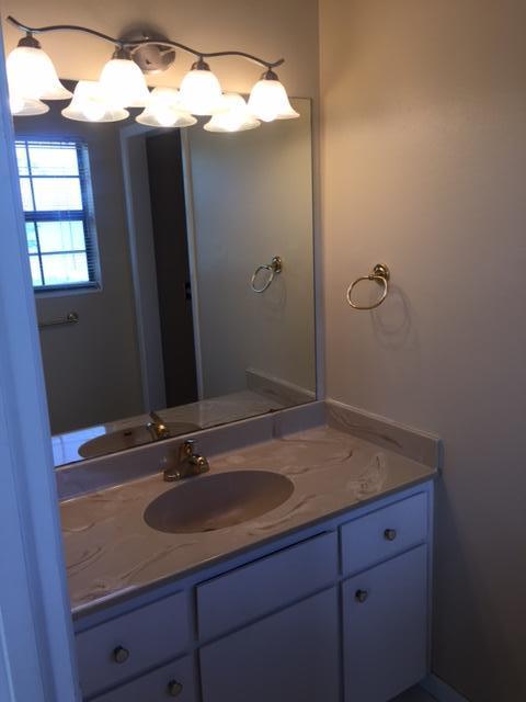 CRESCENT SHORES - Residential Lease