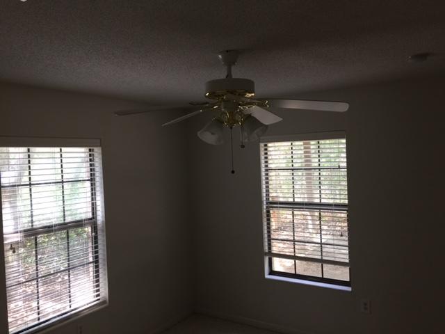 CRESCENT SHORES - Residential Lease